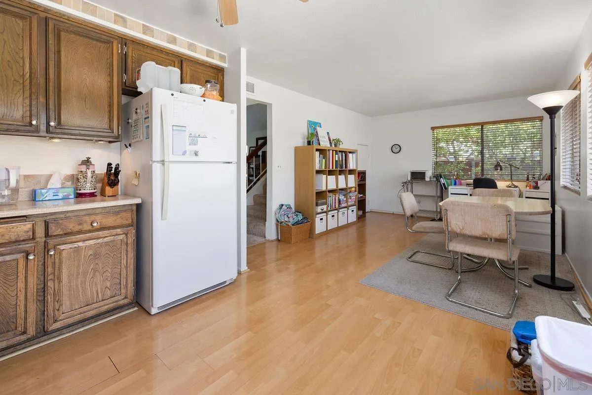 https://cdn.realtyfeed.com/cdn/127/250033159/5a95f103cbbf44f78d6b2884f4abe8c0.webp