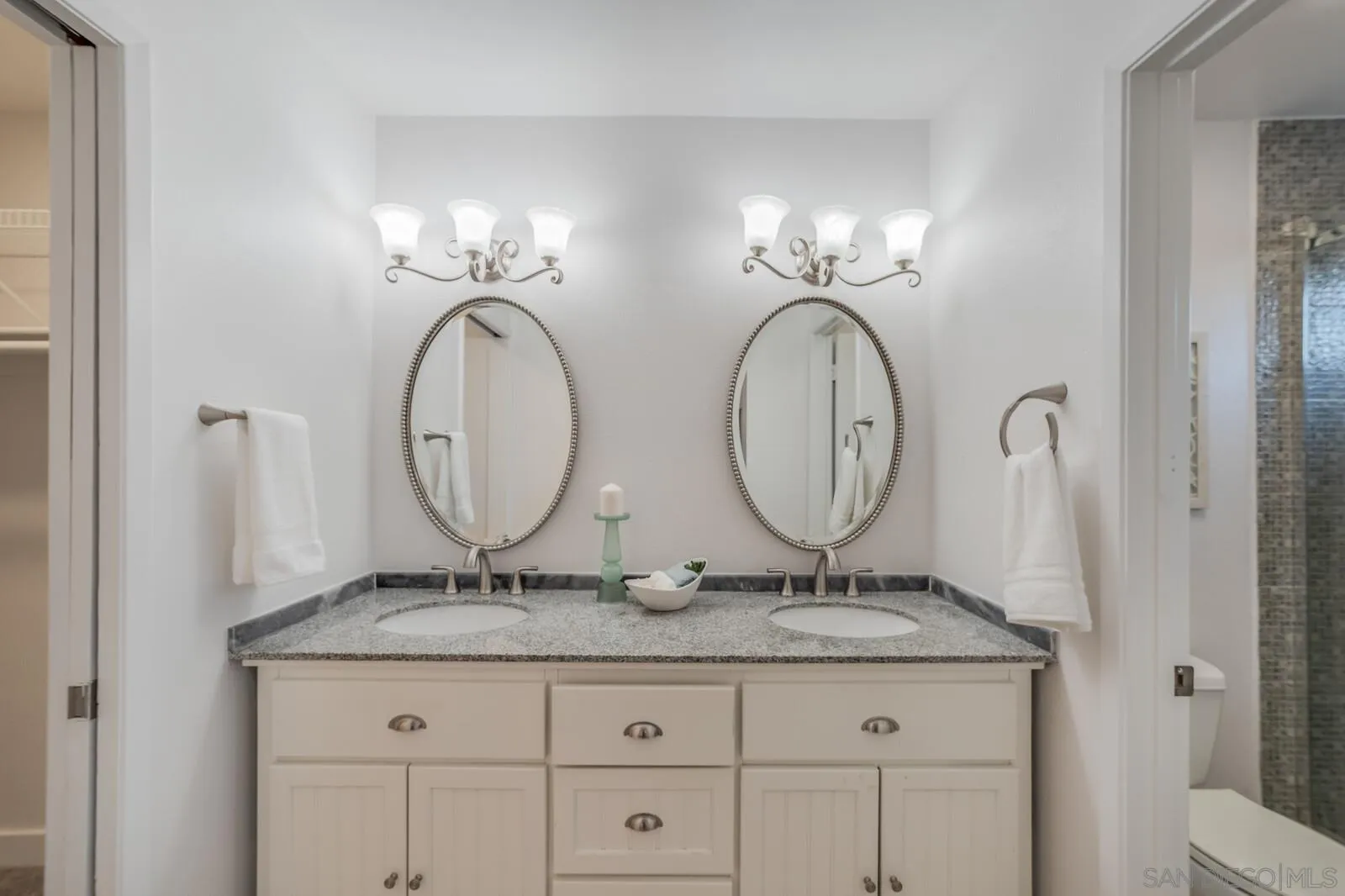 Photo #13: 250033179 Listing: Photo #13