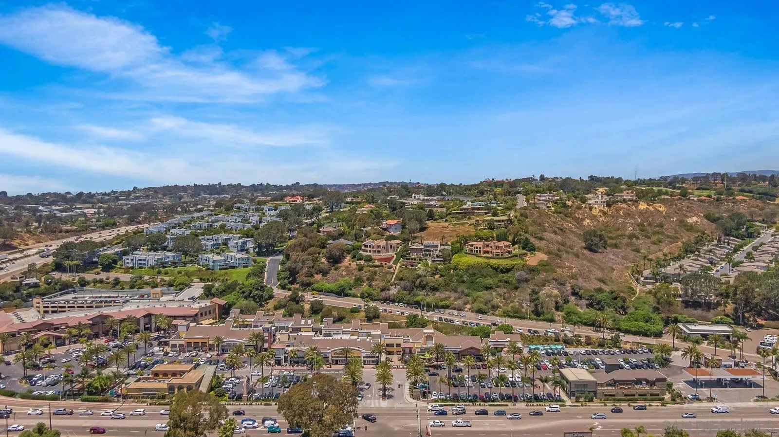 https://cdn.realtyfeed.com/cdn/127/250033179/2a86b0d4ea70075f9c7c6e5f51d6ca5a.webp