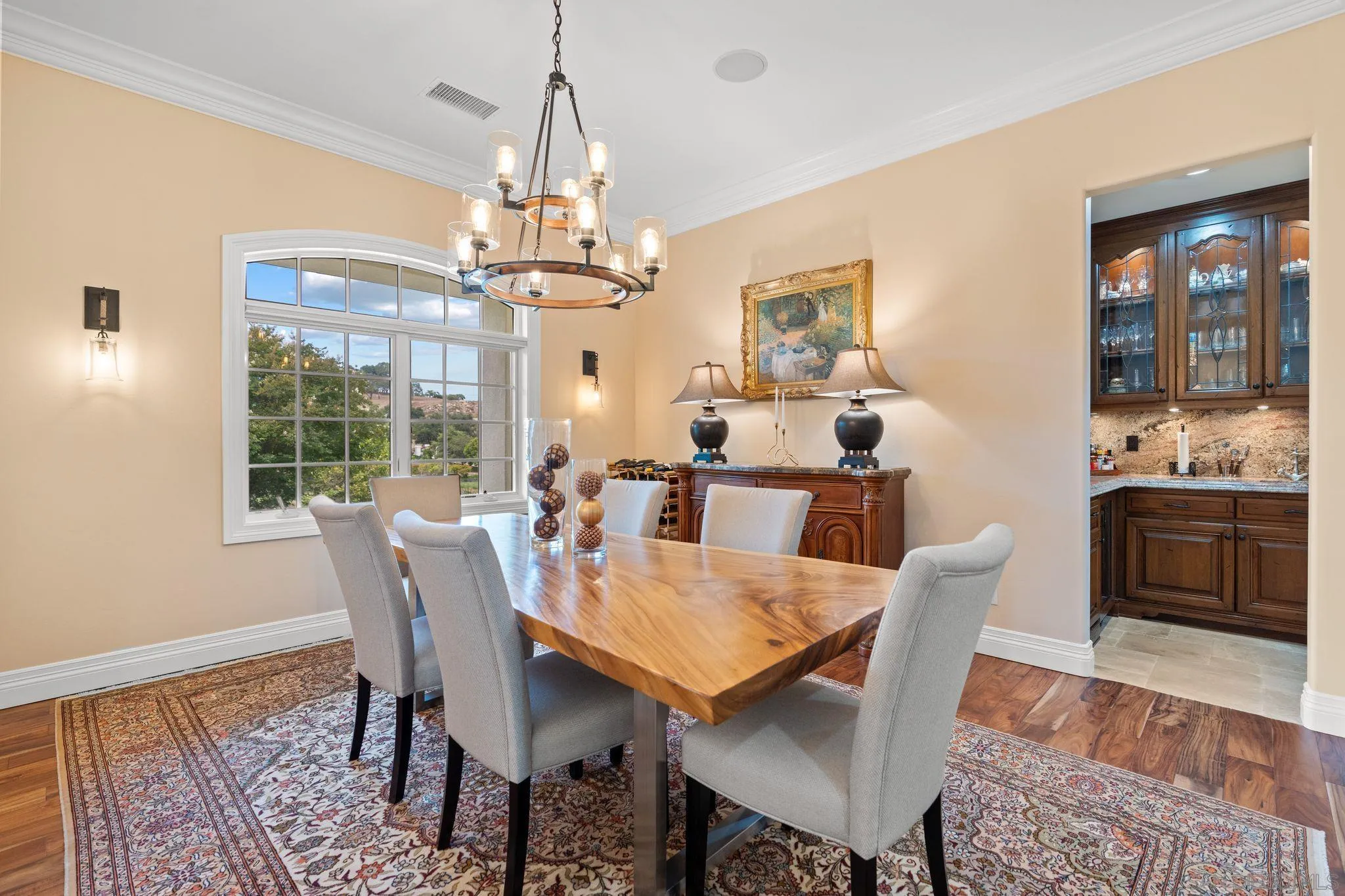 https://cdn.realtyfeed.com/cdn/127/250033182/4faa1641cc373082e4b9a1d72261f58c.webp