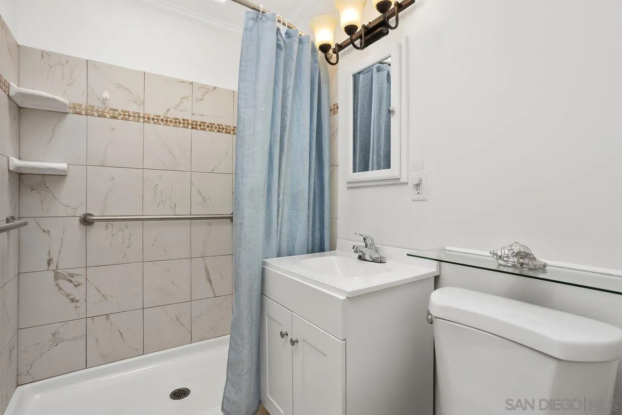 https://cdn.realtyfeed.com/cdn/127/250033192/e1fcf2b0727a96543d11a074c7596c37.webp