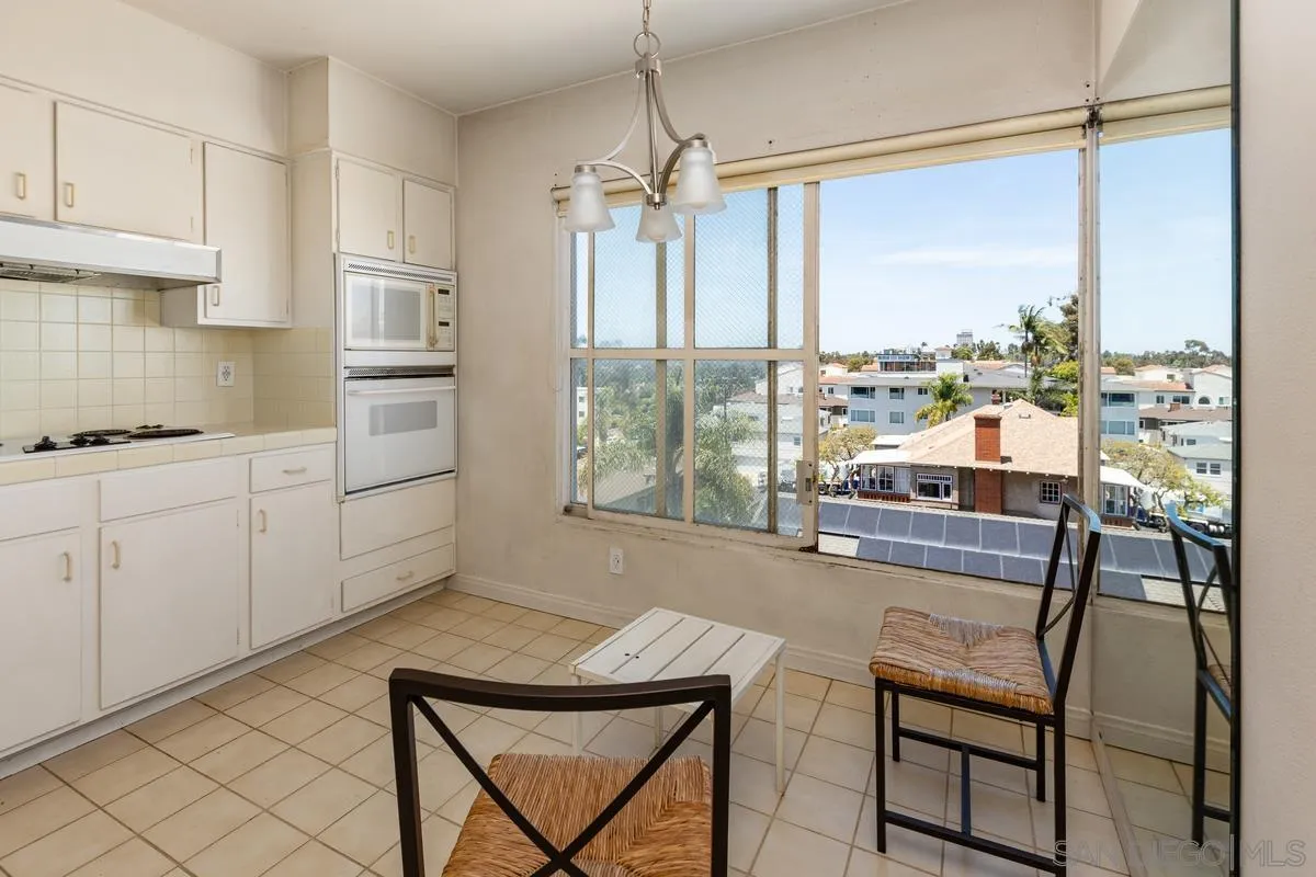 Photo #12: 250033198 Listing: Photo #12