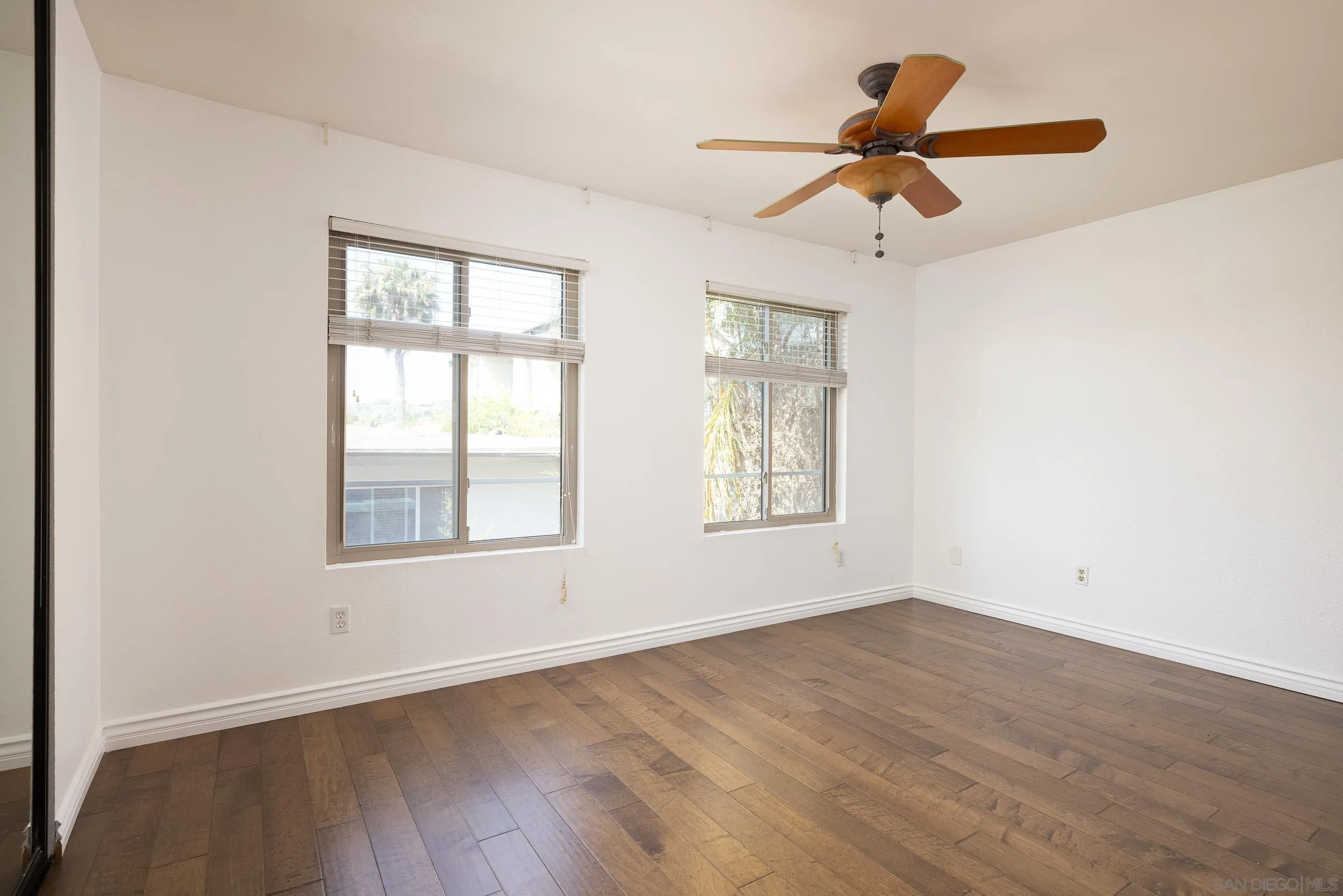 https://cdn.realtyfeed.com/cdn/127/250033199/2ec99a7a29799a545f2f7f754e92a7ab.webp