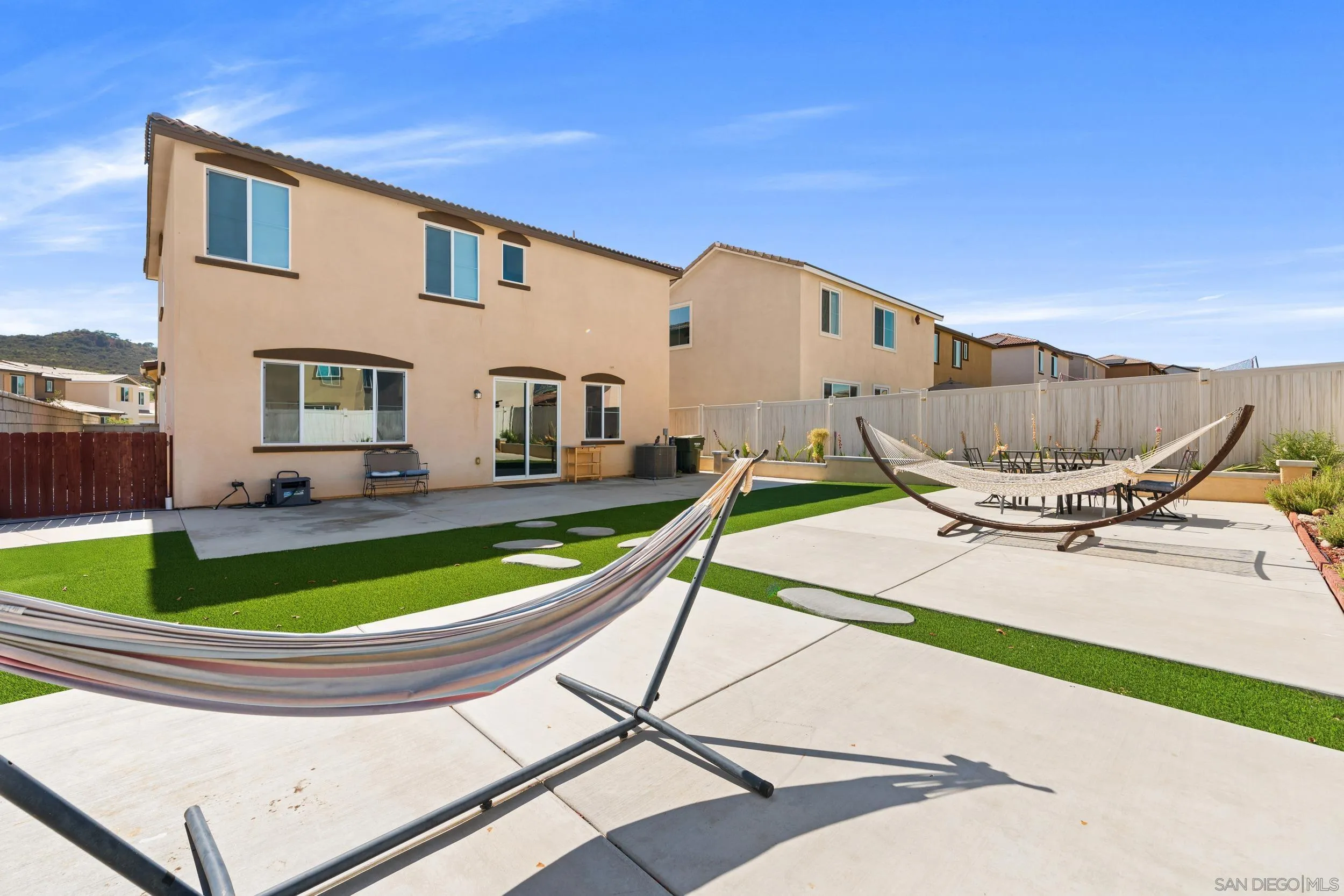 https://cdn.realtyfeed.com/cdn/127/250033207/a656122b97be65bdf3a24a8b4d7276dc.webp