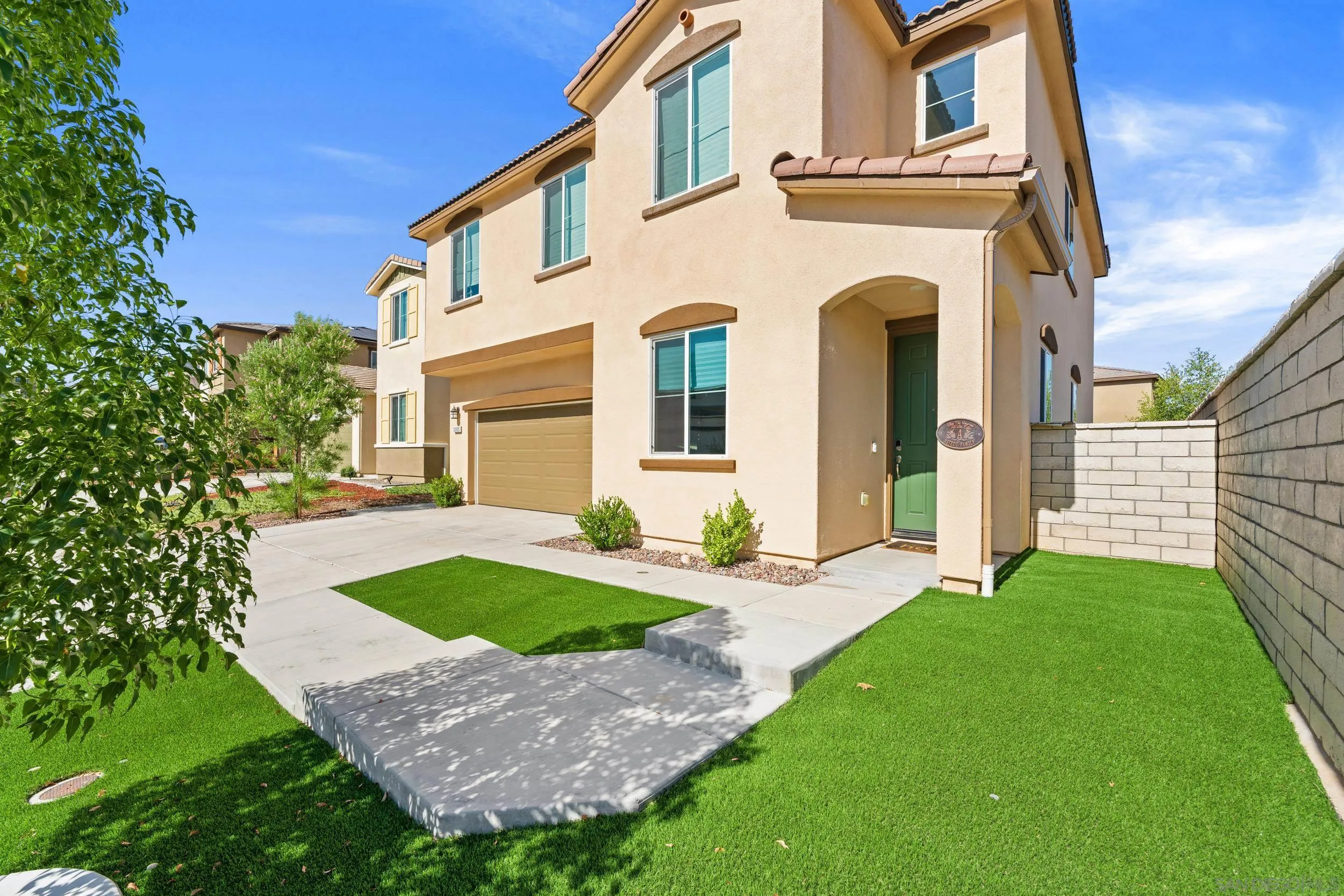 https://cdn.realtyfeed.com/cdn/127/250033207/a78e72271175f8c5e82471c2c927611c.webp