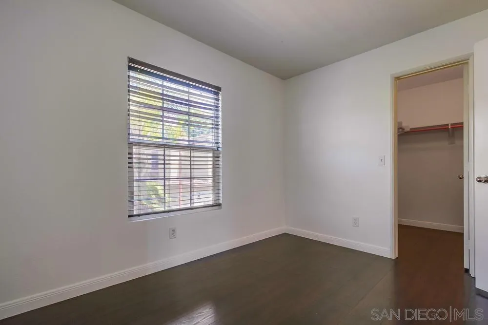 https://cdn.realtyfeed.com/cdn/127/250033214/0ca48f729c3d4dd4c9182140b704819f.webp