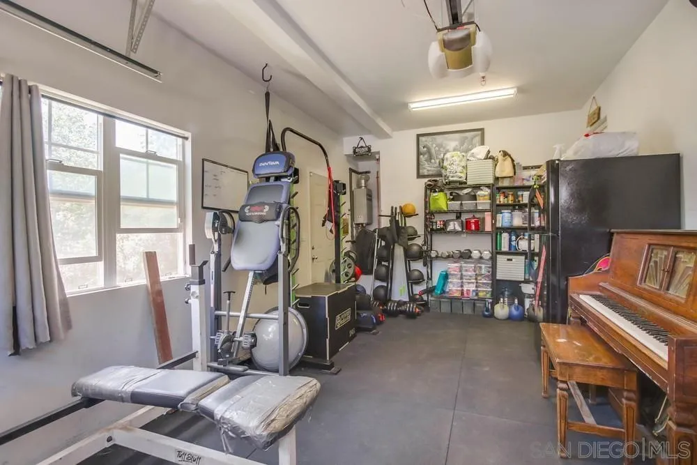 https://cdn.realtyfeed.com/cdn/127/250033238/07eacab25c1d02b829728452c31f1afb.webp