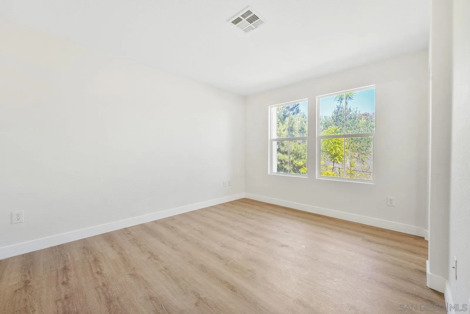 Photo #22: 250033244 Listing: Photo #22