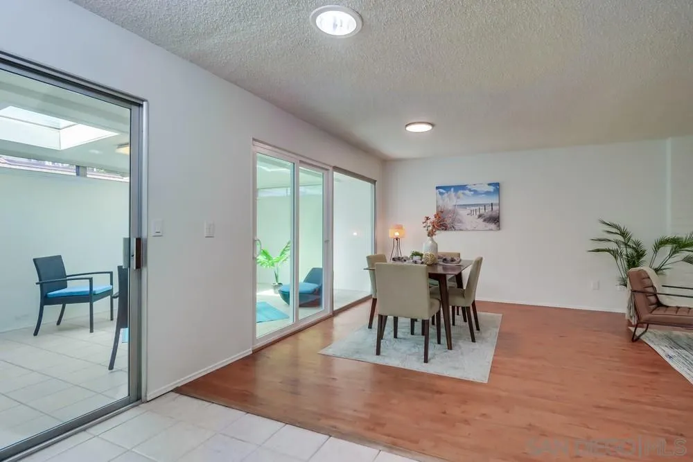Photo #5: 250033266 Listing 