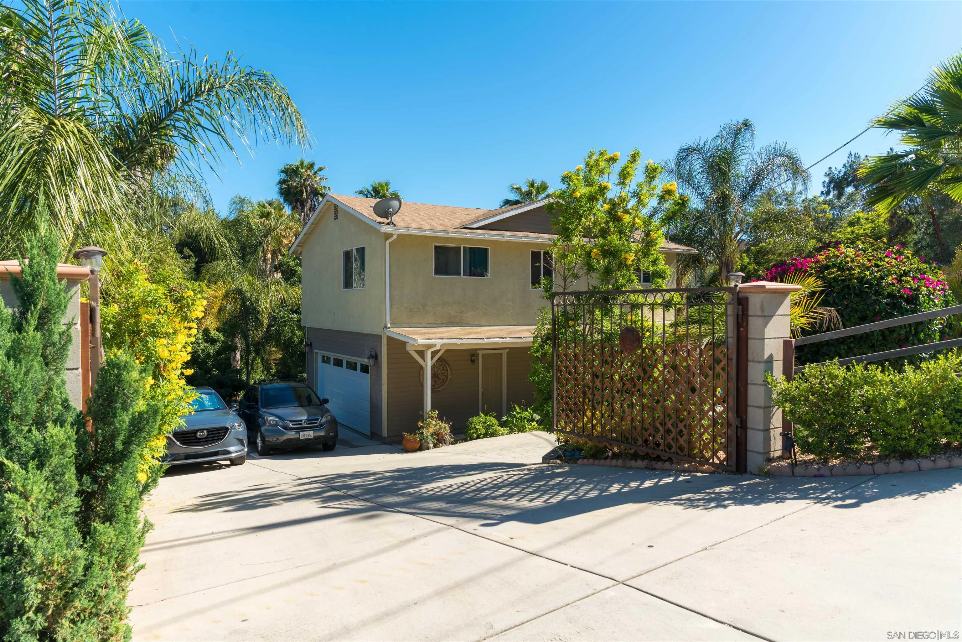 https://cdn.realtyfeed.com/cdn/127/250033289/65467648fd8877e4d84d614e9c5cec88.webp