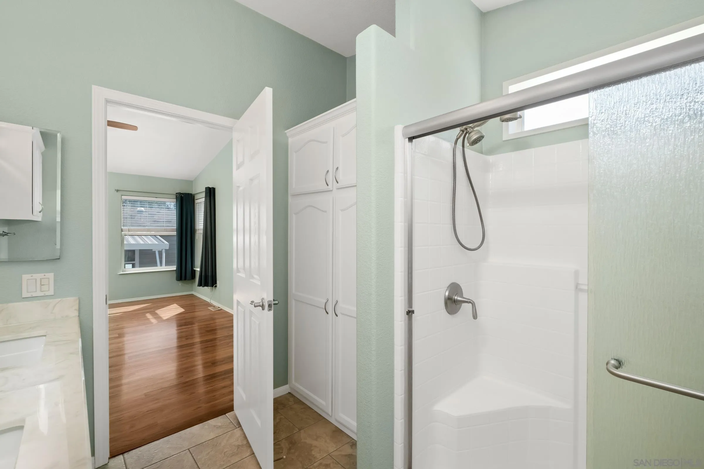 https://cdn.realtyfeed.com/cdn/127/250033298/6a6c198b3dbdc5a34db398703fa66ffa.webp