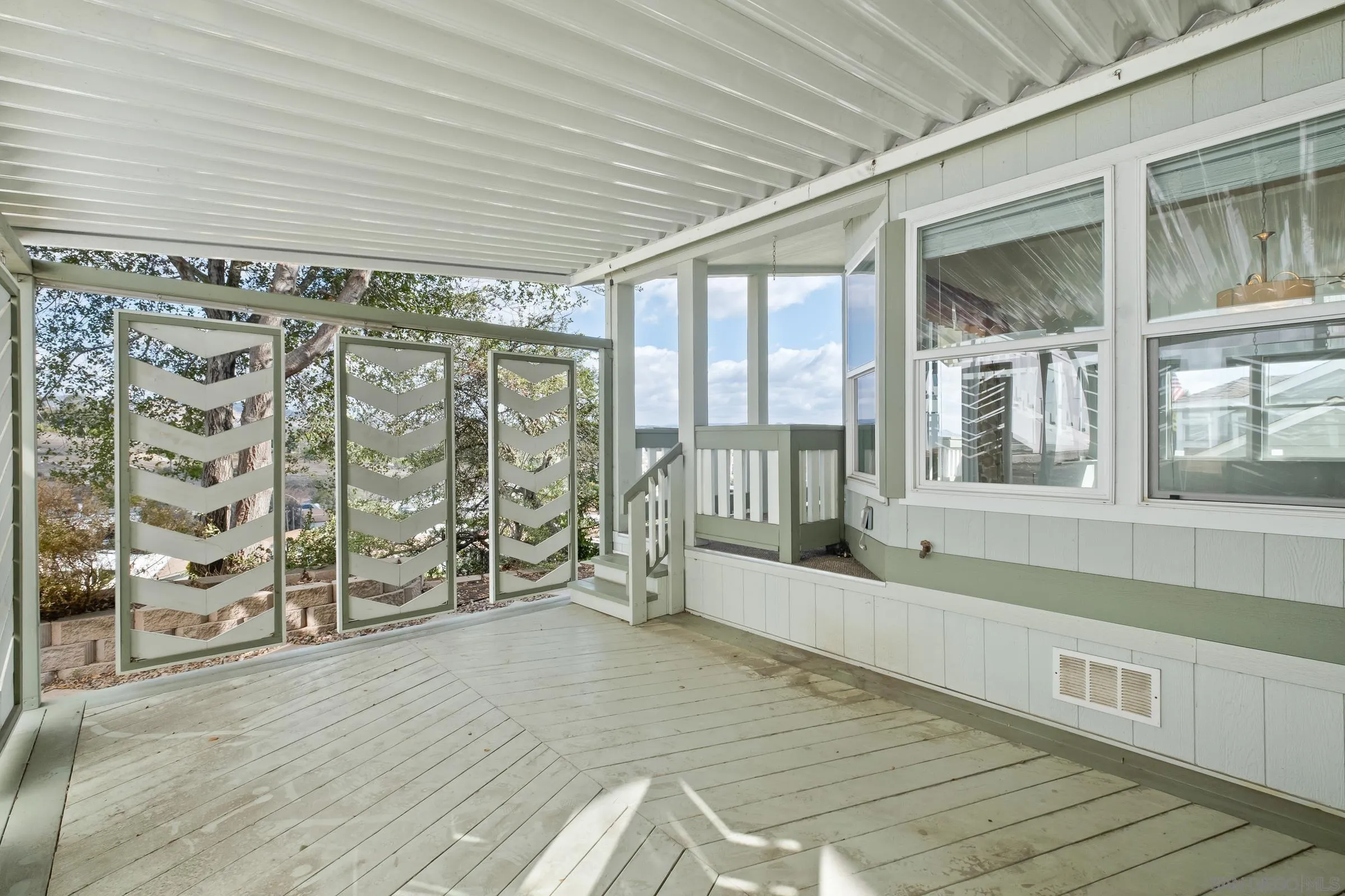 https://cdn.realtyfeed.com/cdn/127/250033298/f684a3a2fd1be76dd58a61a7366e0192.webp