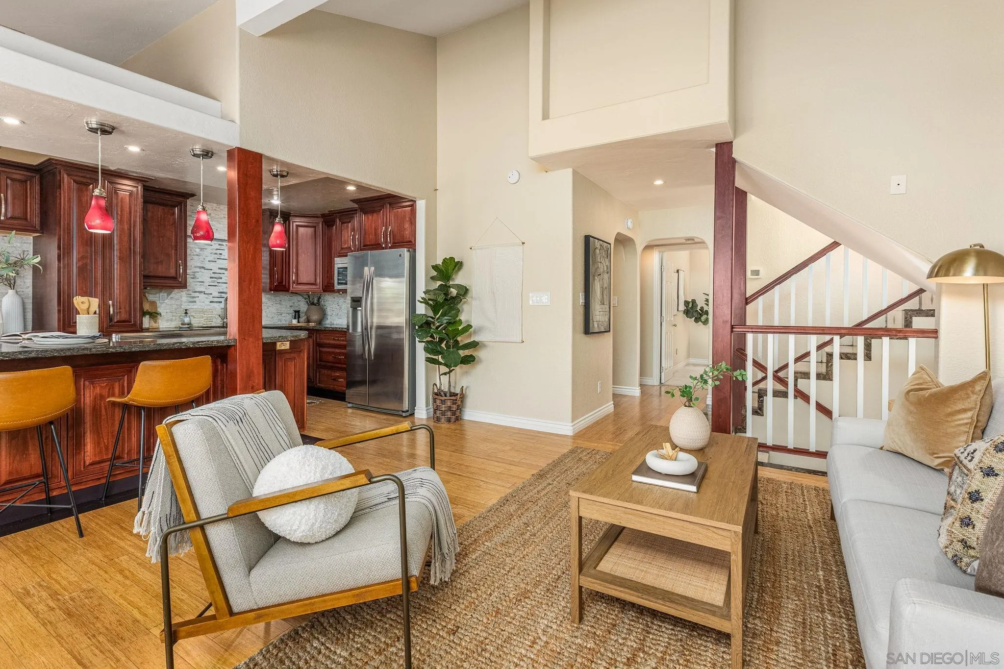https://cdn.realtyfeed.com/cdn/127/250033299/128c29a1537f273977502b4ccfde0392.webp