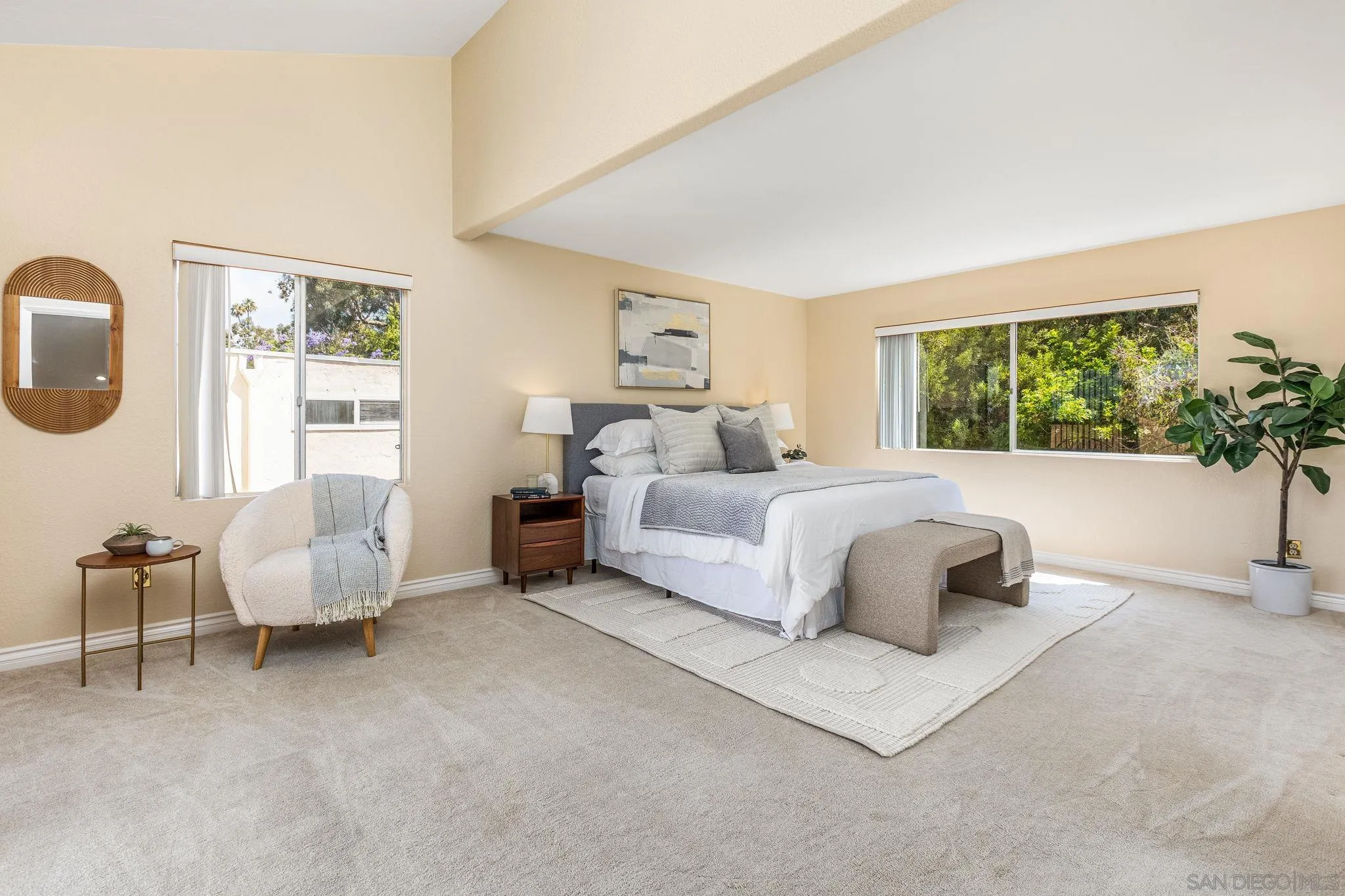 https://cdn.realtyfeed.com/cdn/127/250033299/859fb6c36277eecceab5322377384d8b.webp