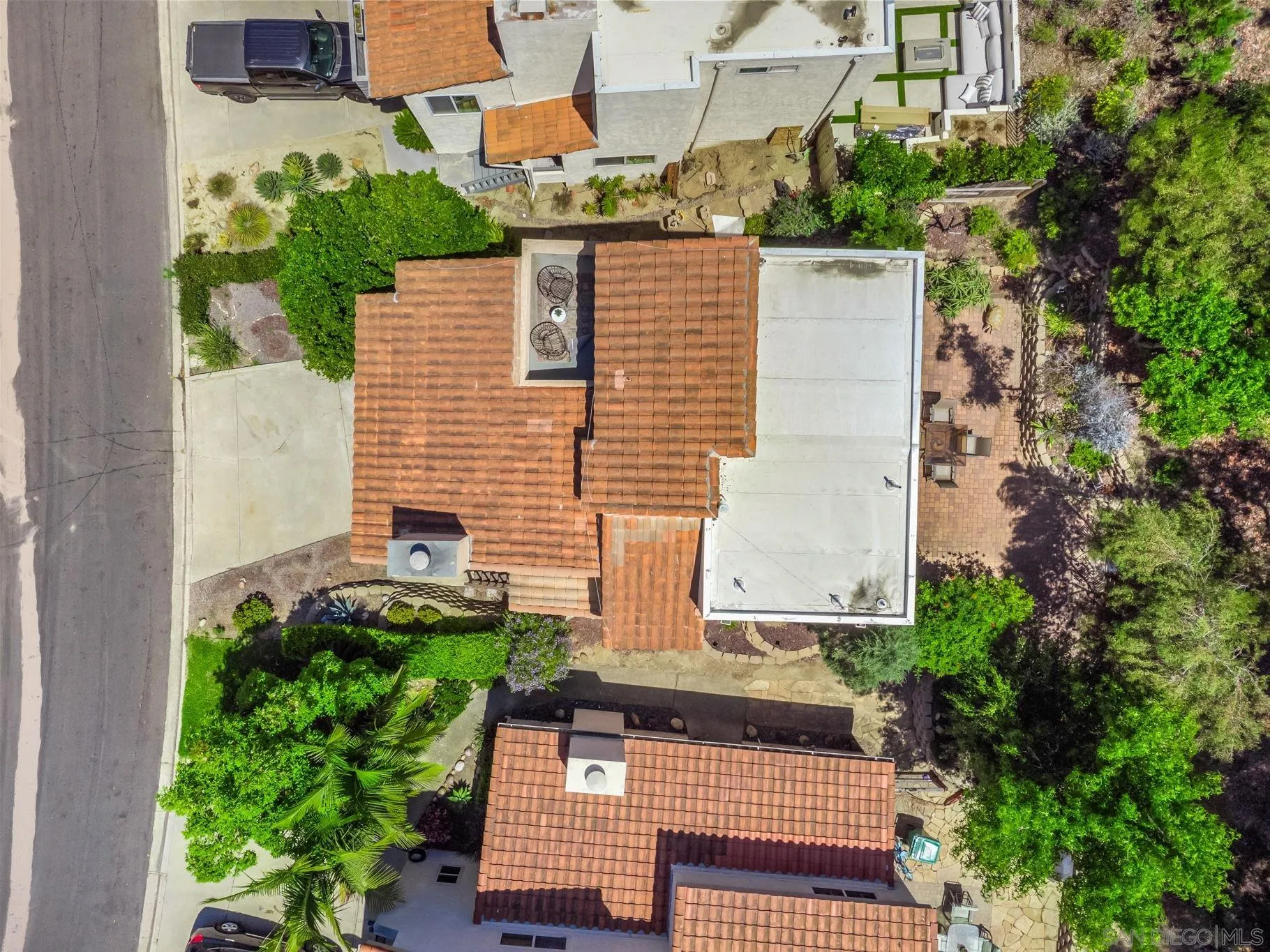 https://cdn.realtyfeed.com/cdn/127/250033299/d84141fda32547929259f4e8c987bd8f.webp