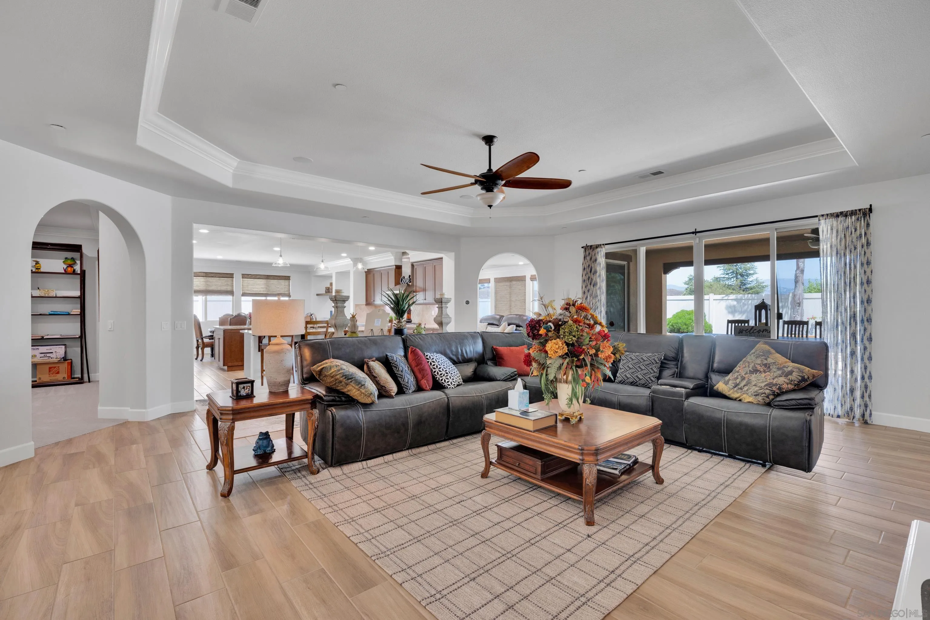 https://cdn.realtyfeed.com/cdn/127/250033302/0823518c1dcdb0d8c8c9b8924924bf51.webp