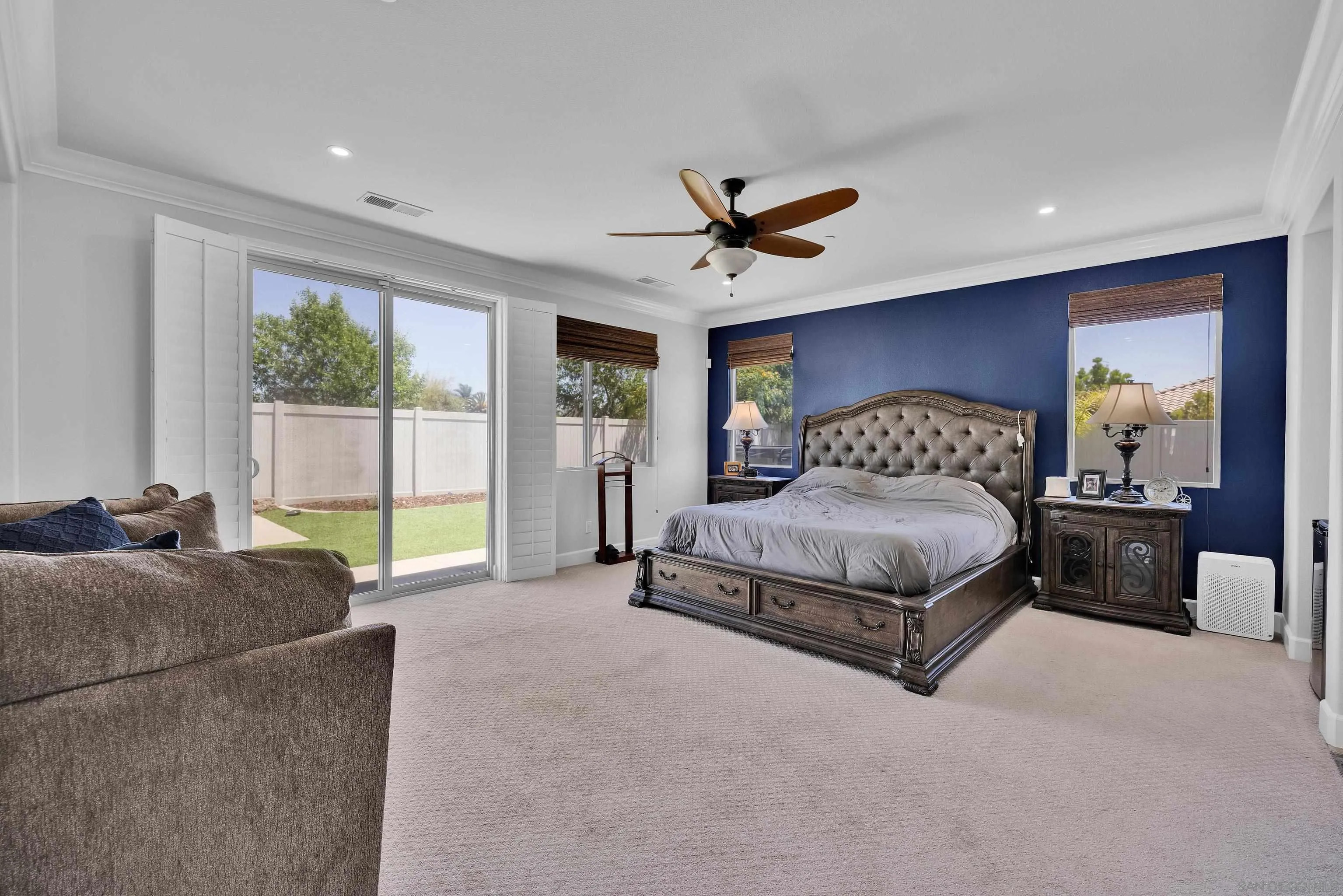https://cdn.realtyfeed.com/cdn/127/250033302/2960cd6b4e0861eaea83046e8543cfbd.webp