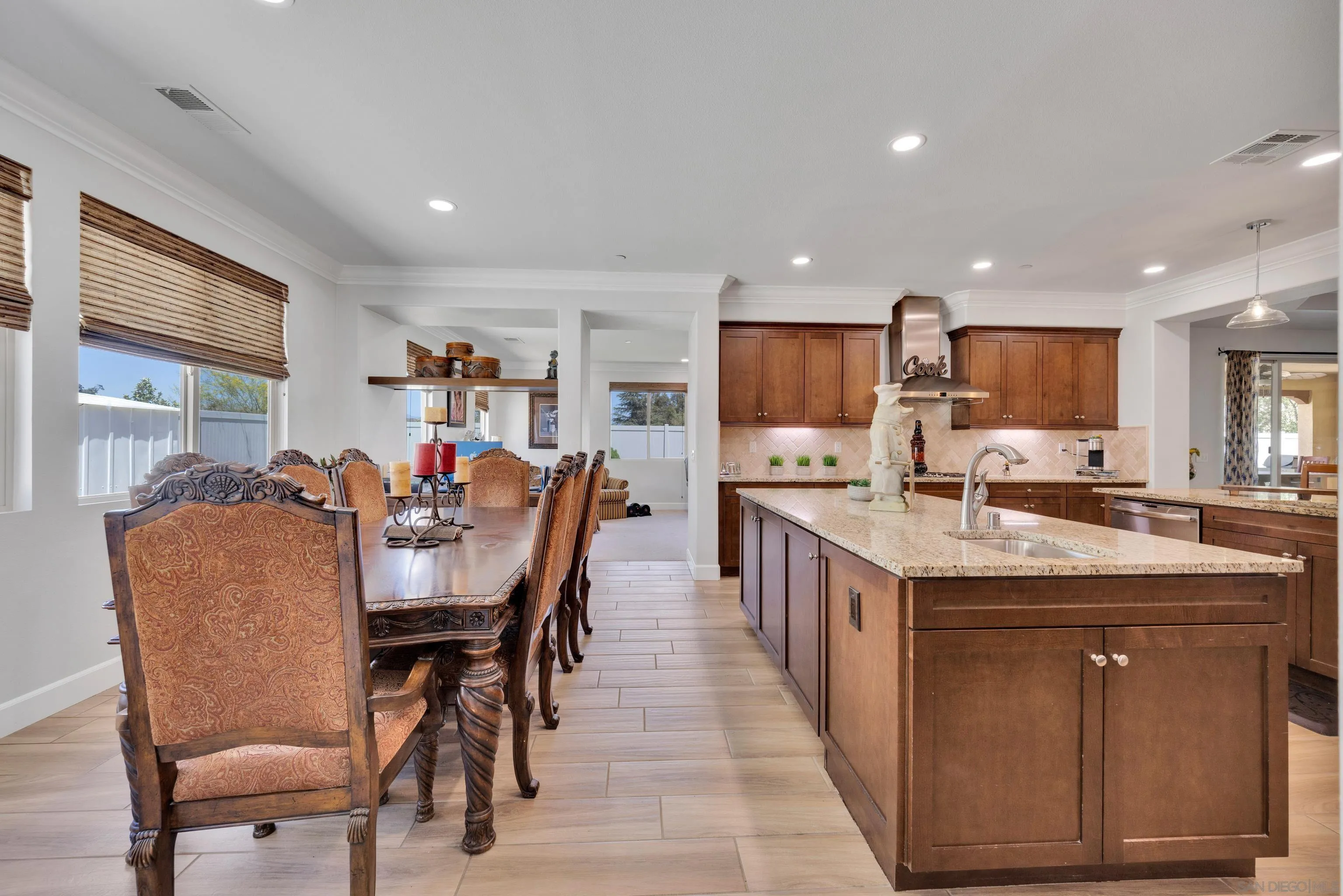 https://cdn.realtyfeed.com/cdn/127/250033302/4fbc657997a429c7c7cf6fa9032e7c73.webp