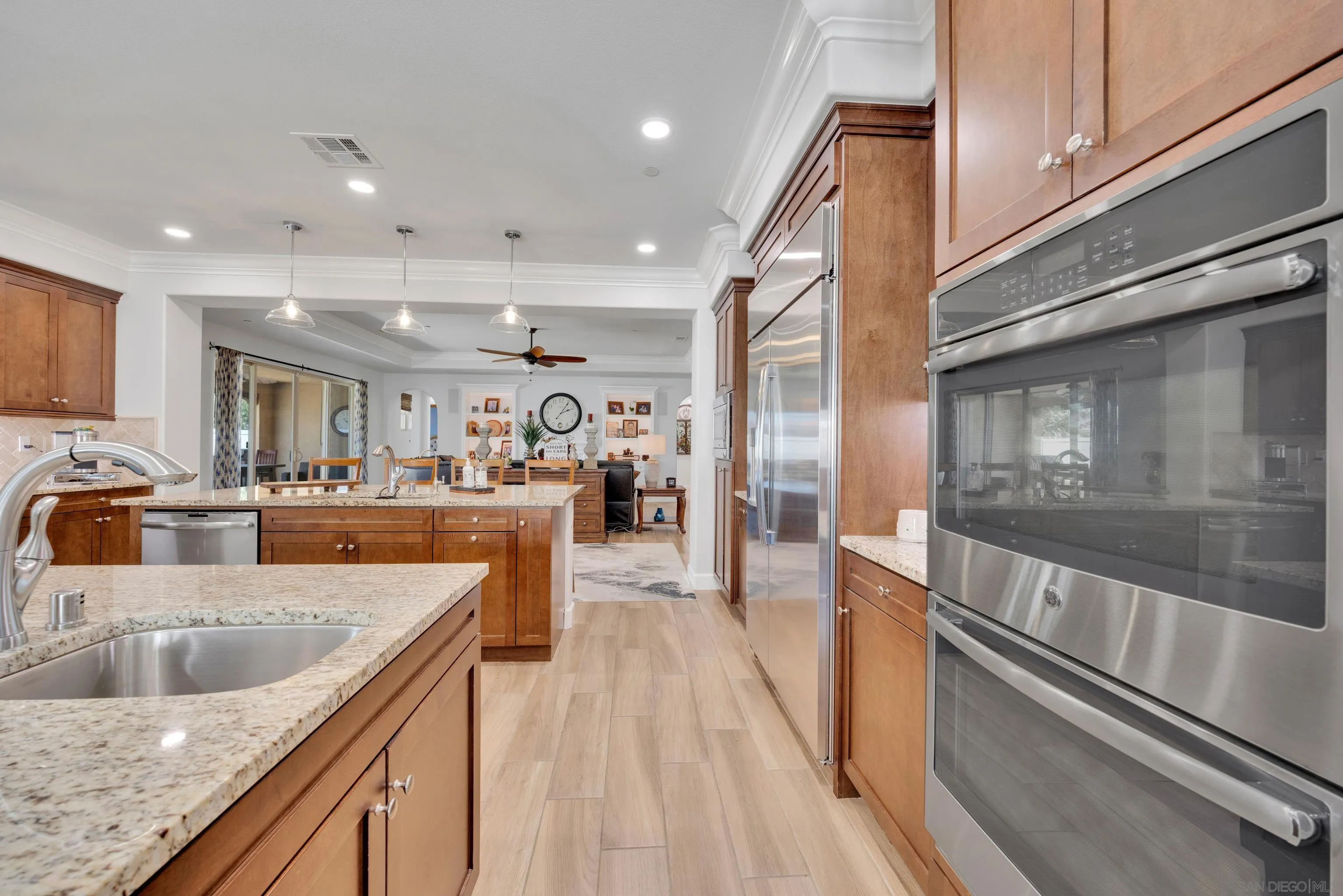 https://cdn.realtyfeed.com/cdn/127/250033302/7c606a51af45c99cc4df39c6009f75ee.webp