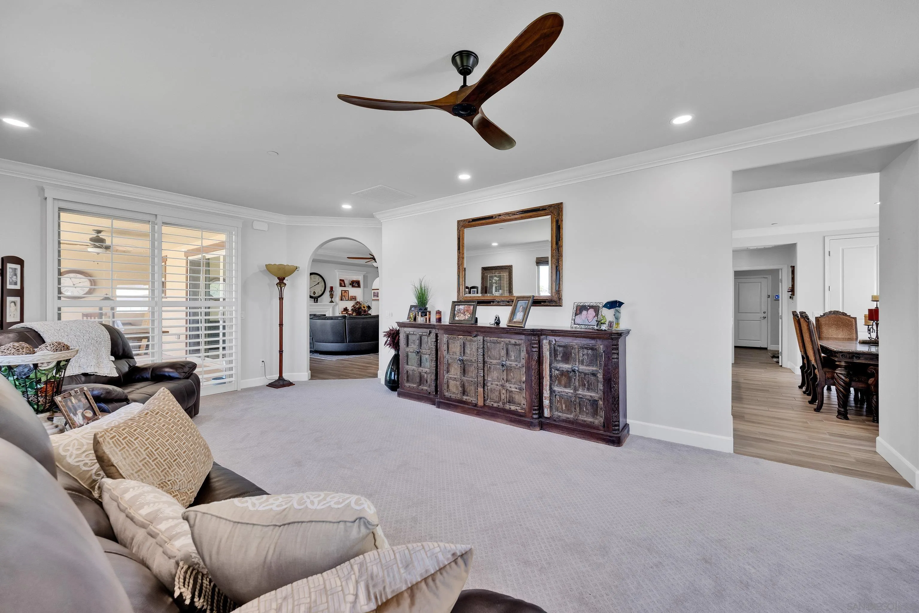 https://cdn.realtyfeed.com/cdn/127/250033302/8bfbcfcd1283c255059ff32f1b9c73e2.webp