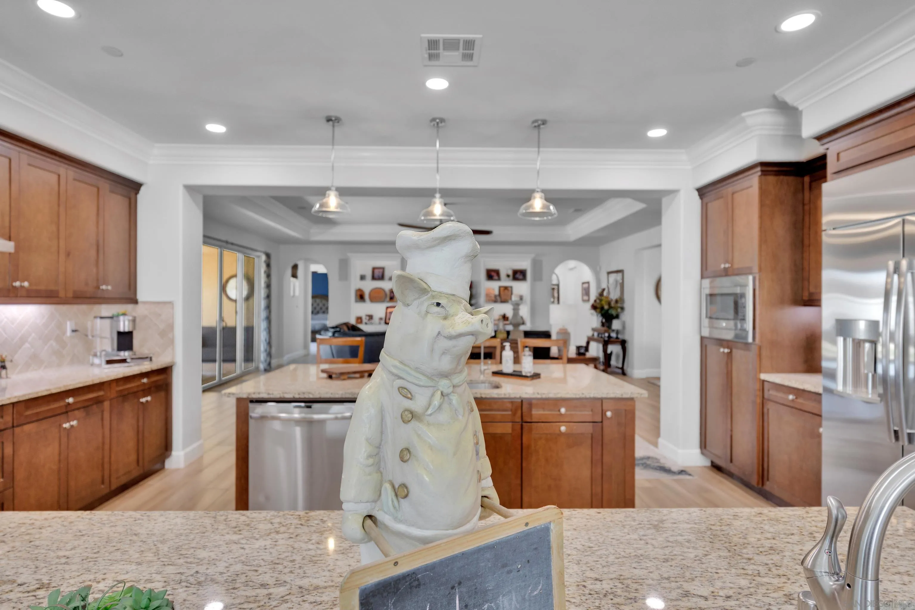 https://cdn.realtyfeed.com/cdn/127/250033302/9515595a912b0e989976a8cbdbc00107.webp