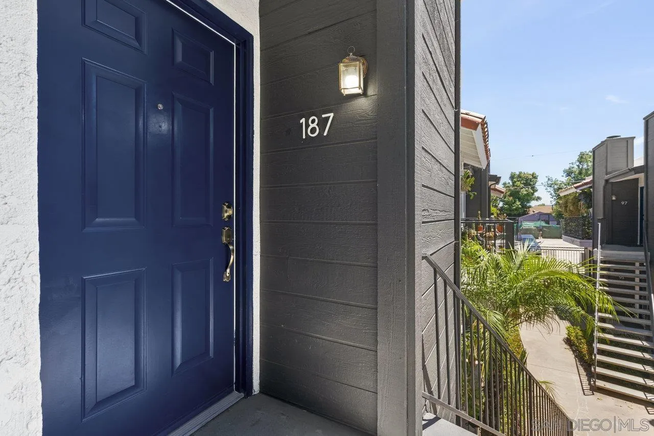 https://cdn.realtyfeed.com/cdn/127/250033319/6311f9835ee5d8dc80417a5ba14cd68b.webp