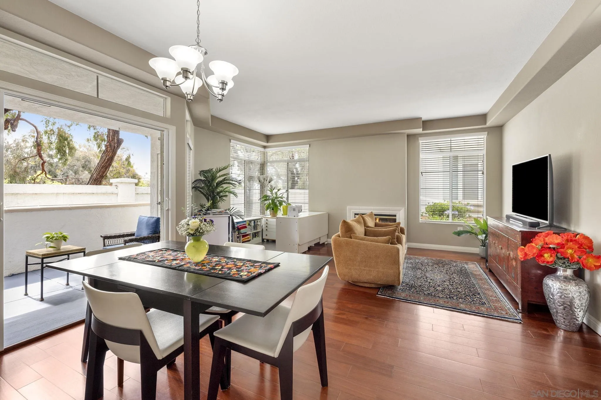 Photo #6: 250033339 Listing 