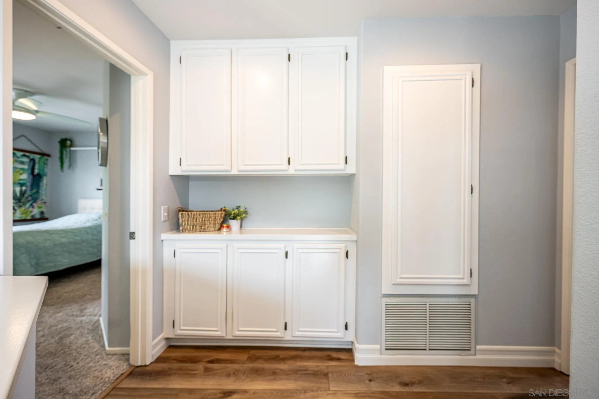 Photo #10: 250033341 Listing: Photo #10