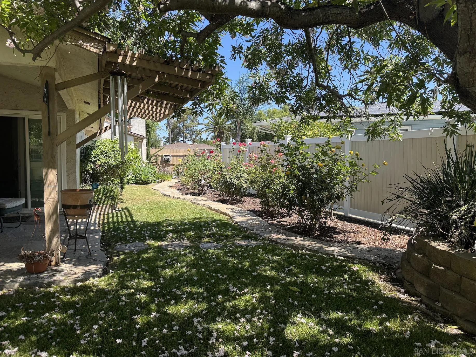 https://cdn.realtyfeed.com/cdn/127/250033346/3dfbb3c8c62a20cbe07662047e3a2155.webp