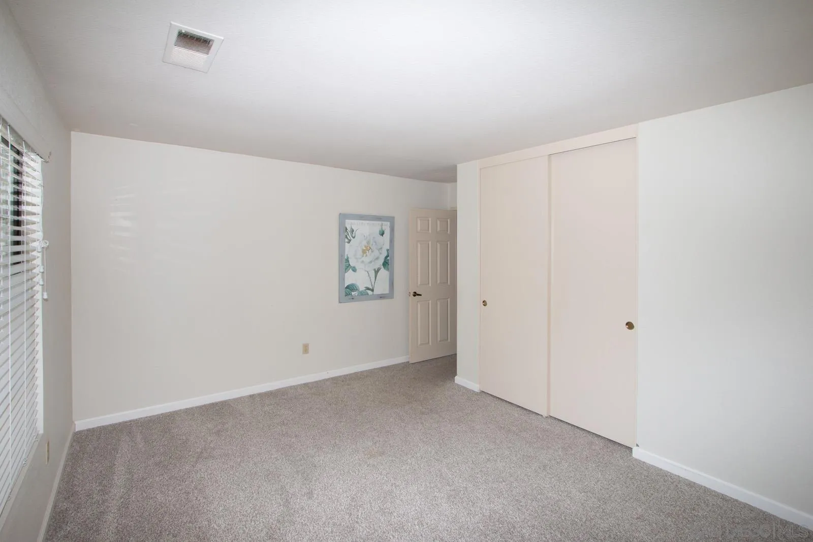 https://cdn.realtyfeed.com/cdn/127/250033354/bfc6b957f7bd0ea790a28840527dfd7e.webp
