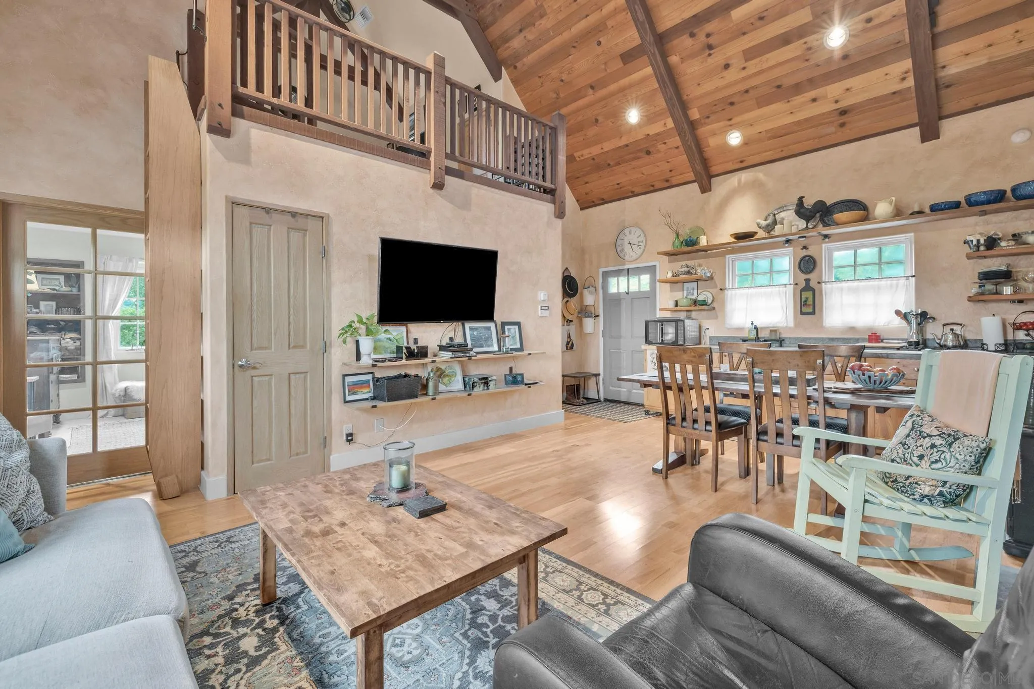https://cdn.realtyfeed.com/cdn/127/250033370/10769381298e27f833cf08a63802d3c5.webp