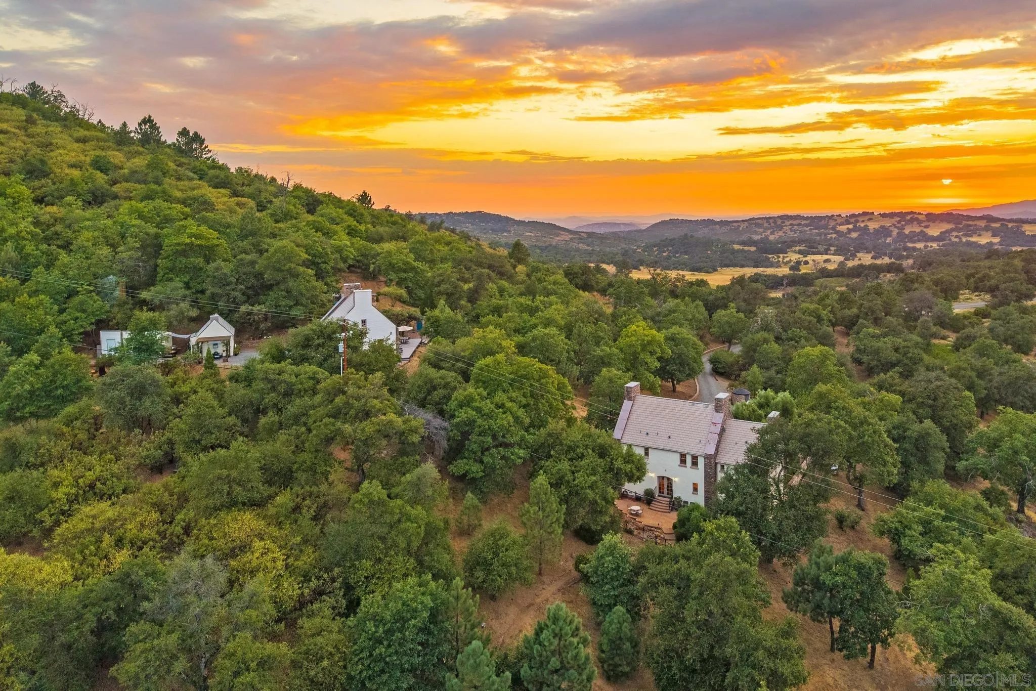 https://cdn.realtyfeed.com/cdn/127/250033370/545930cffa469a5c89cae53a85b47c96.webp