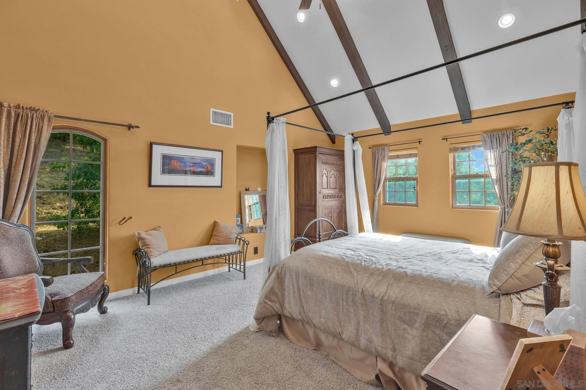 https://cdn.realtyfeed.com/cdn/127/250033370/89a4a47285c0381b19fb5a1e2fb04fa1.webp