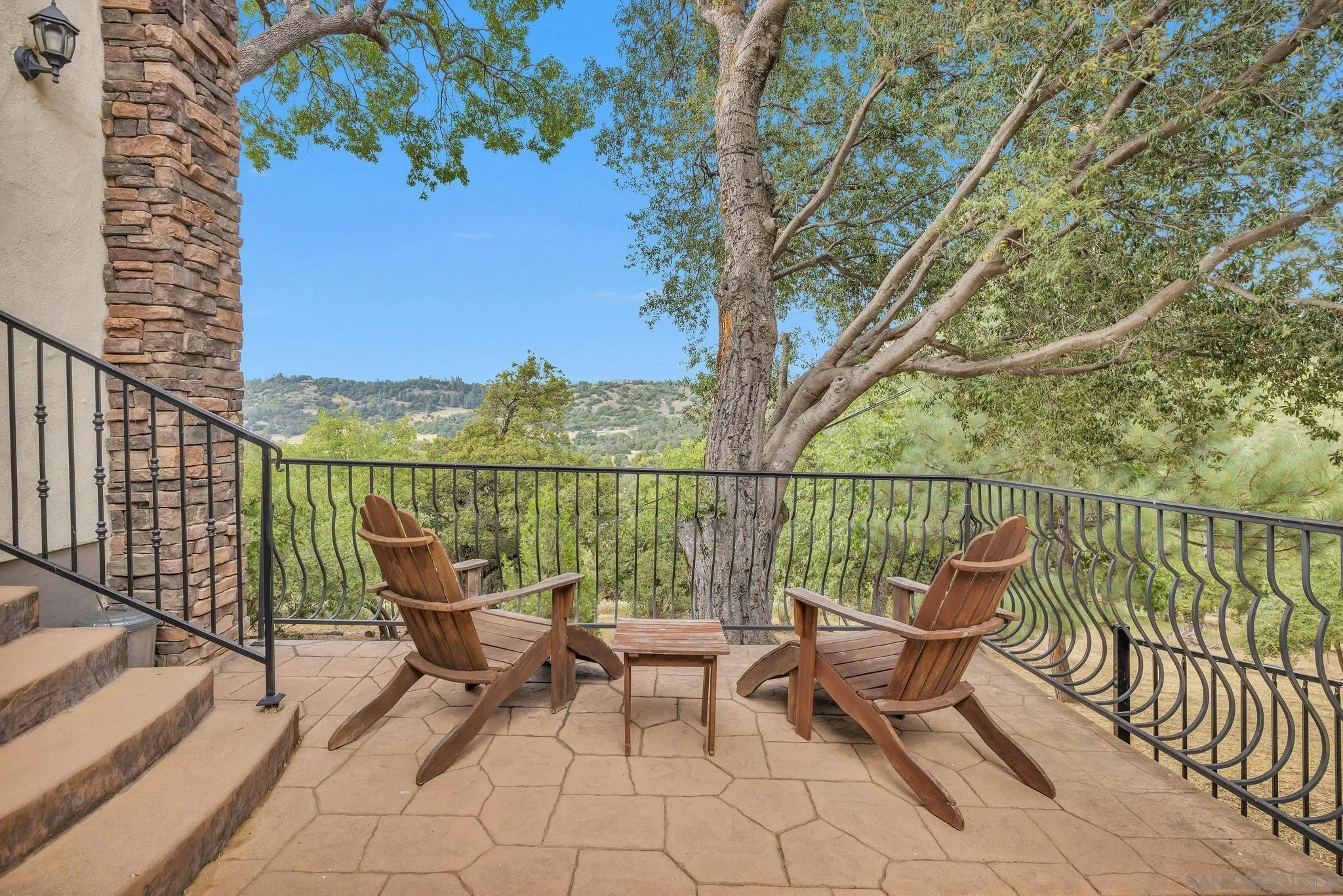 https://cdn.realtyfeed.com/cdn/127/250033370/a4700efbe626e8f905b8329c4b1bea20.webp