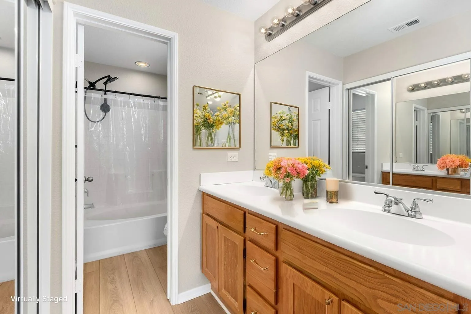 https://cdn.realtyfeed.com/cdn/127/250033378/56469632a7776e25323a2889f3f84683.webp