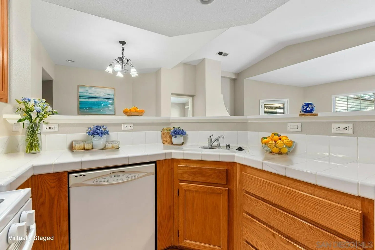 https://cdn.realtyfeed.com/cdn/127/250033378/d9312a63a0214377c1193bf10af99cce.webp
