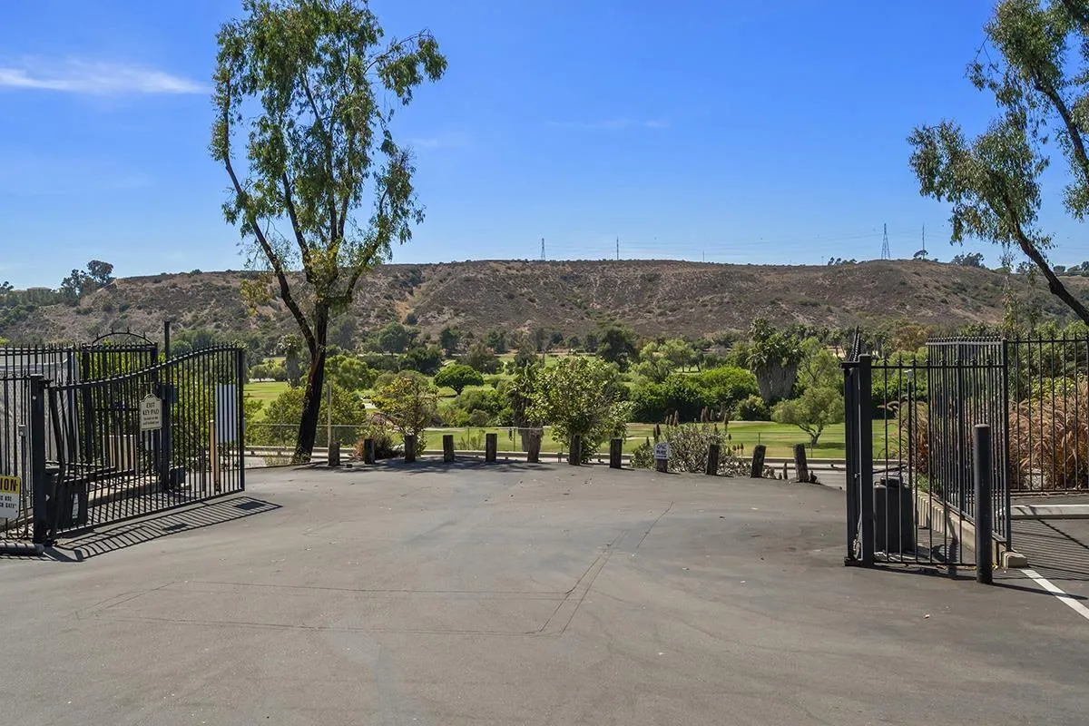 Photo #21: 250033391 Listing: Photo #21