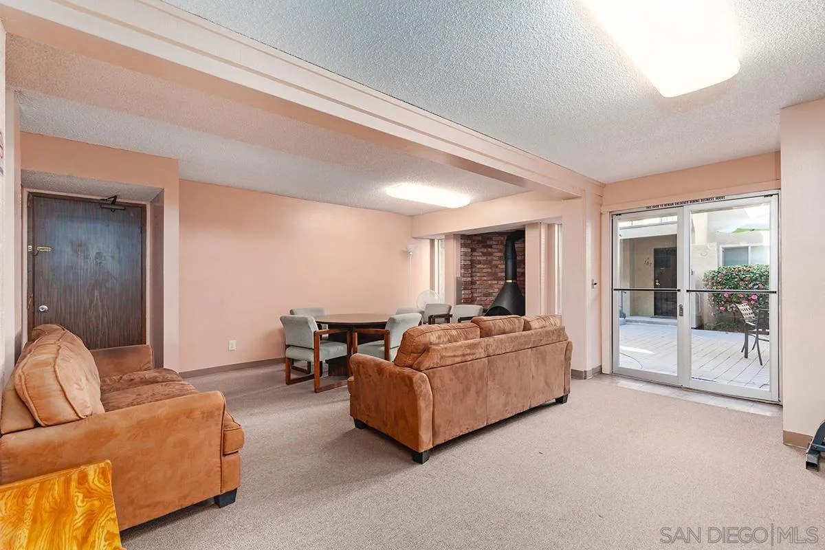 Photo #27: 250033391 Listing: Photo #27