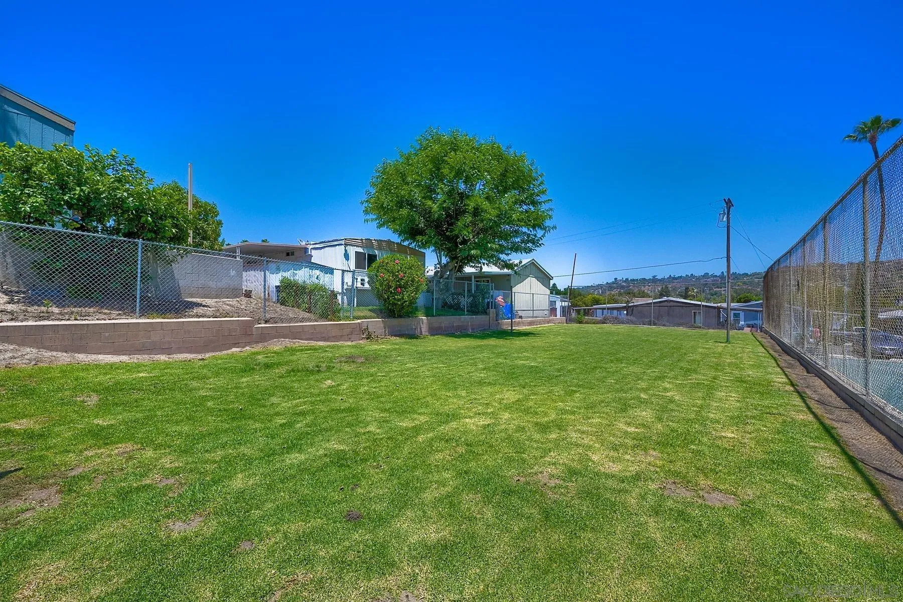 https://cdn.realtyfeed.com/cdn/127/250033396/1aecf64c4df7160da5b74724e896eca8.webp
