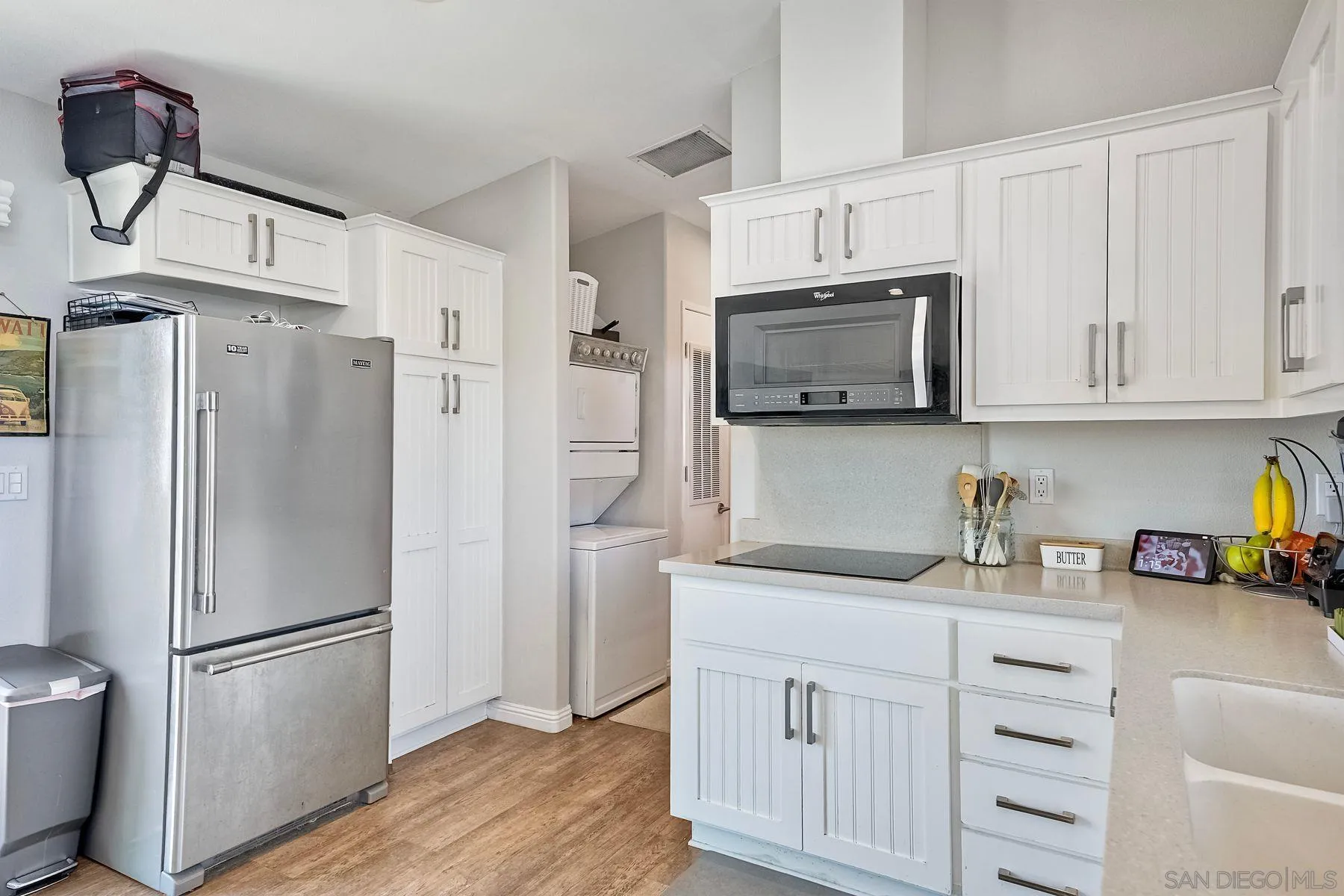 https://cdn.realtyfeed.com/cdn/127/250033396/870119ebb6b6bb16f49768d0b9f92acd.webp