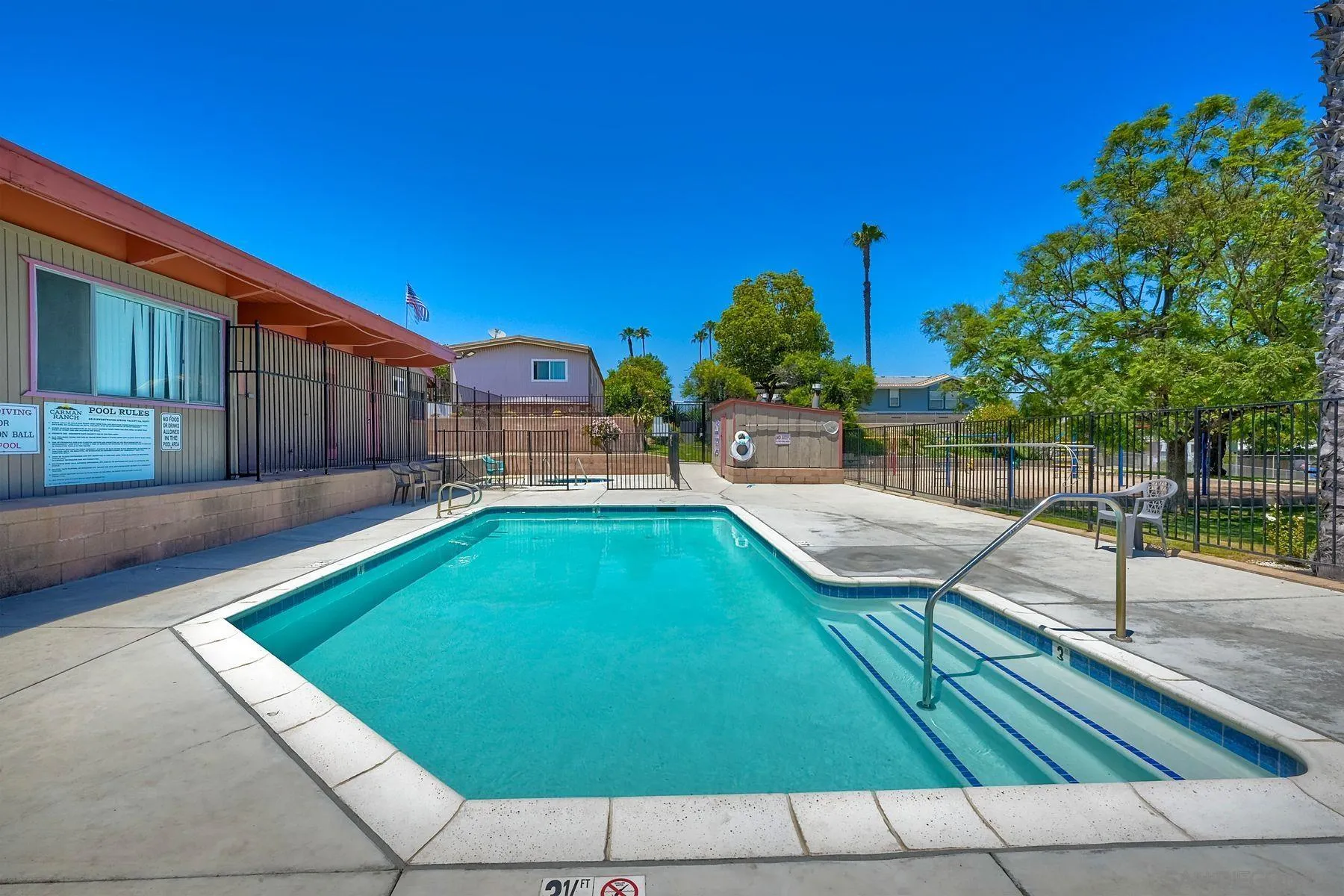 https://cdn.realtyfeed.com/cdn/127/250033396/c703871cc1eb42ce5a56df114136ff0a.webp