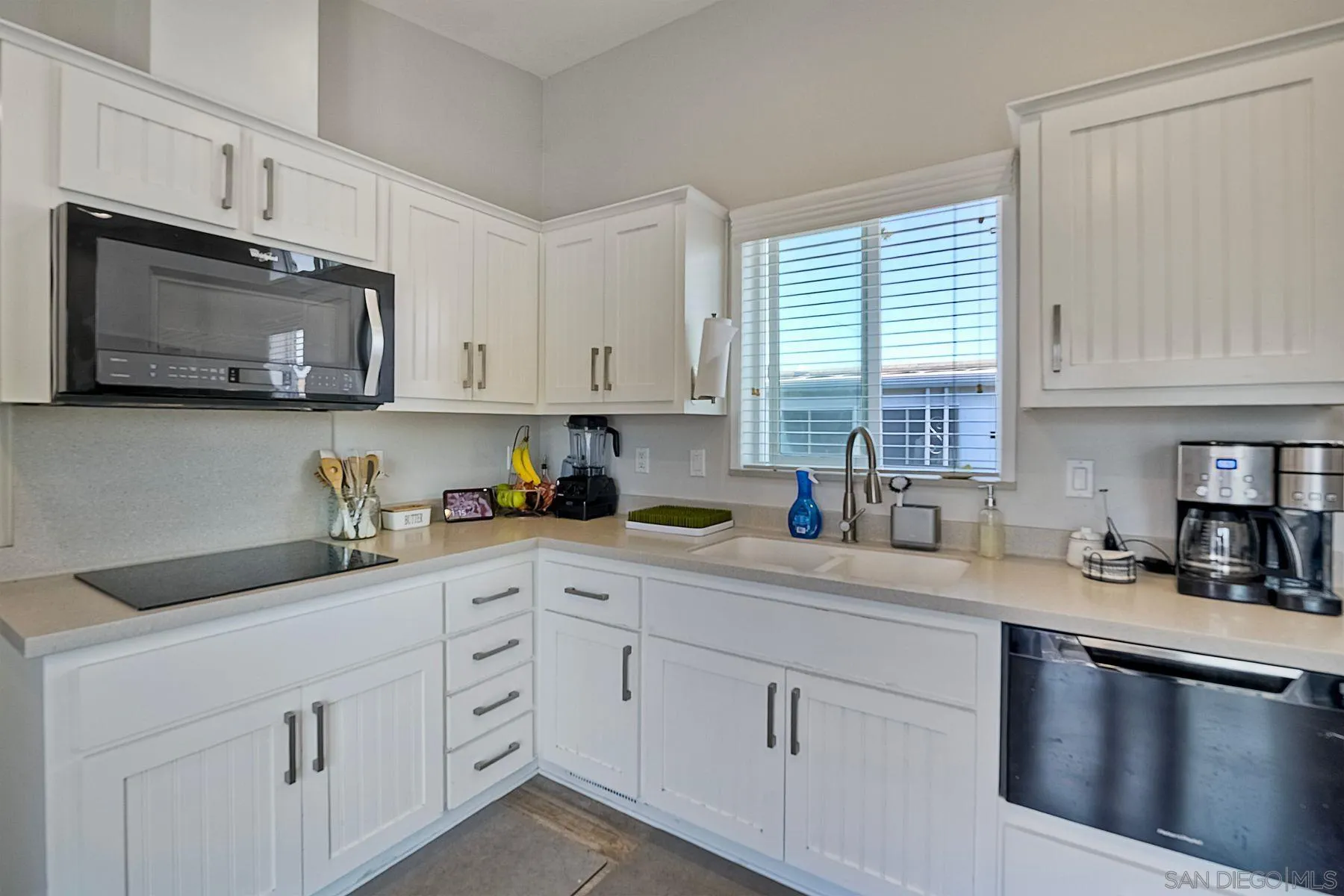 https://cdn.realtyfeed.com/cdn/127/250033396/fc4231007143d3ab58eac5029e79fc20.webp