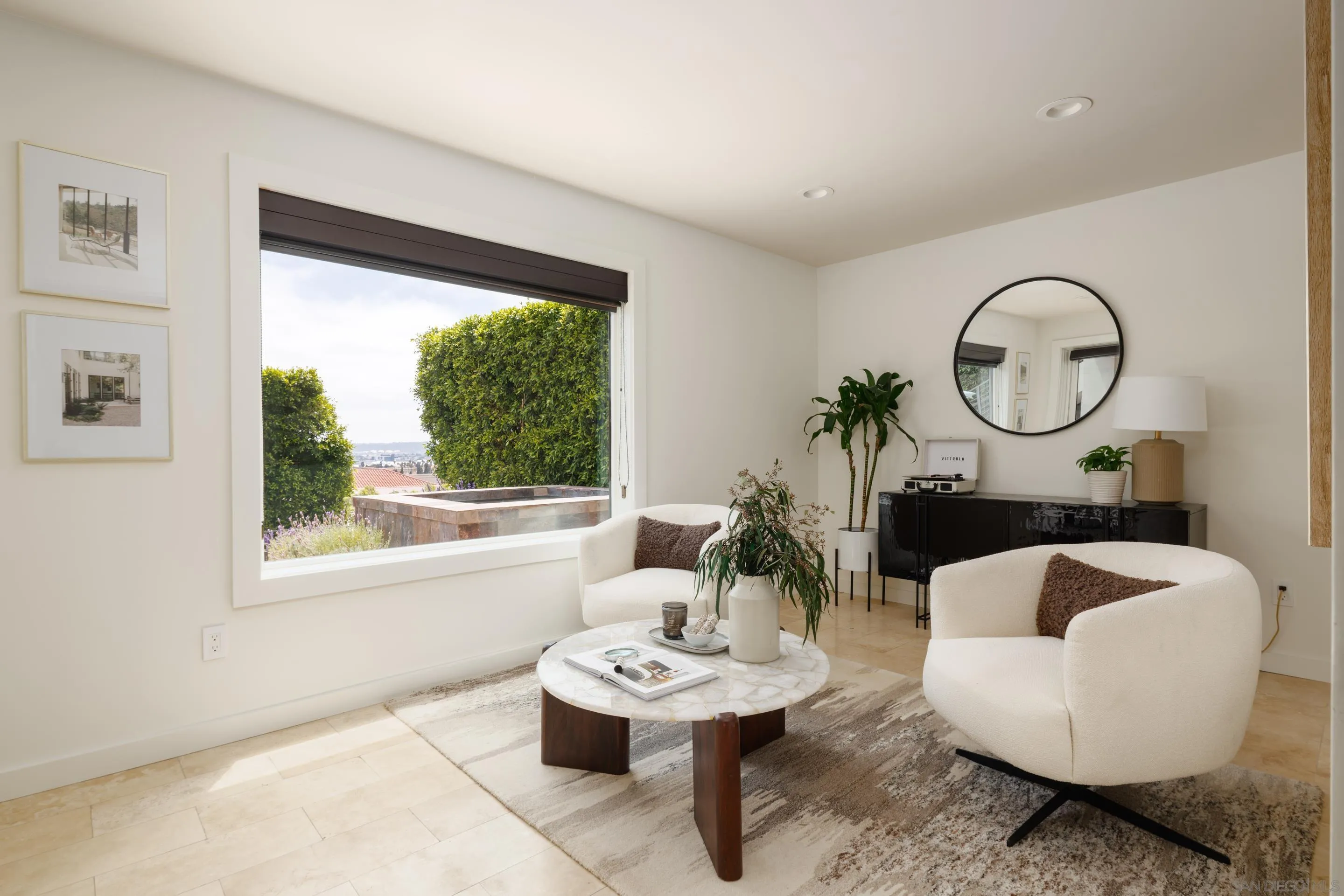 https://cdn.realtyfeed.com/cdn/127/250033403/1f690fc4df8de74f50437d2110ce4a1e.webp