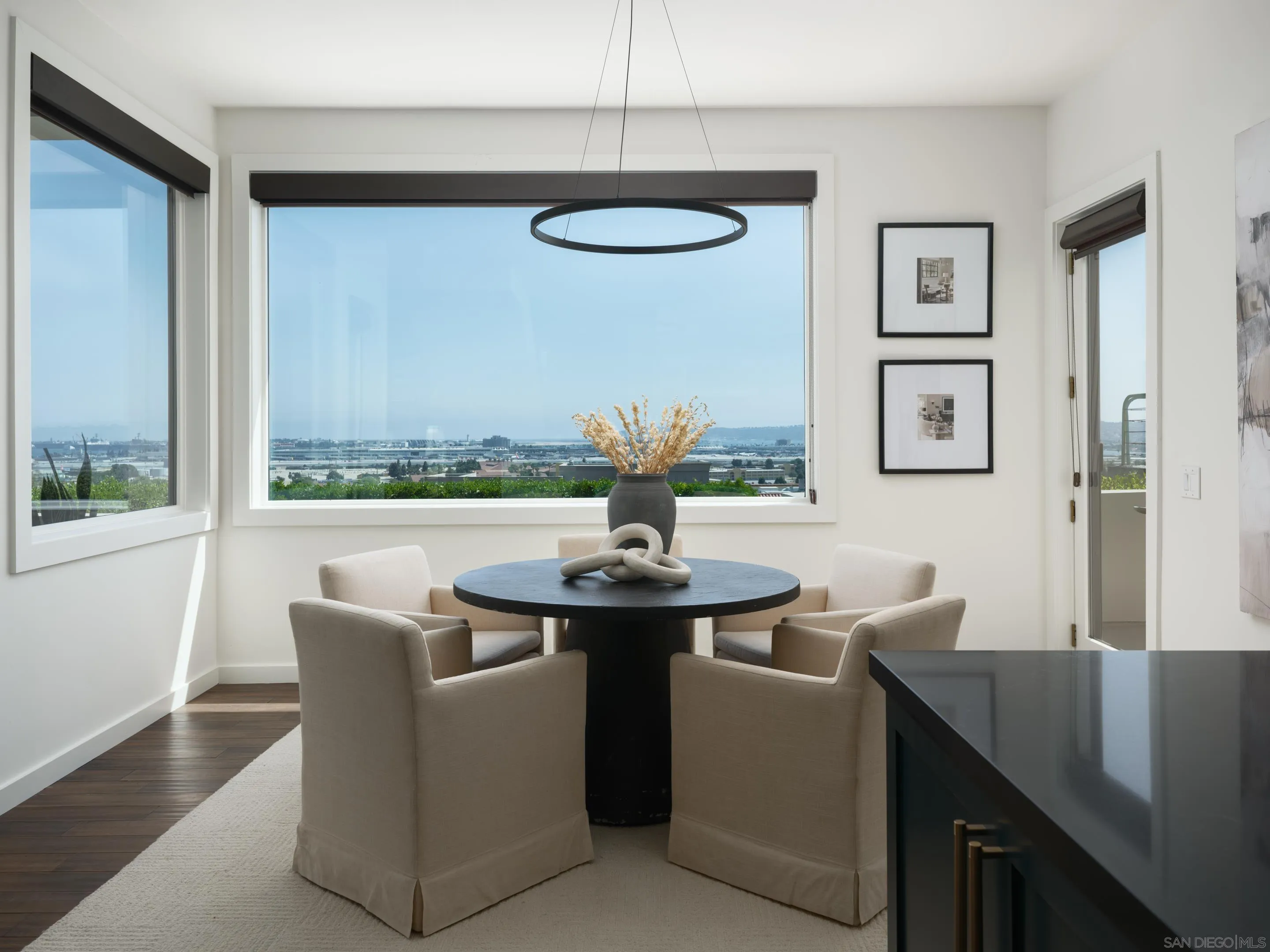 https://cdn.realtyfeed.com/cdn/127/250033403/451ed9d80a662a08c77d90be63824596.webp