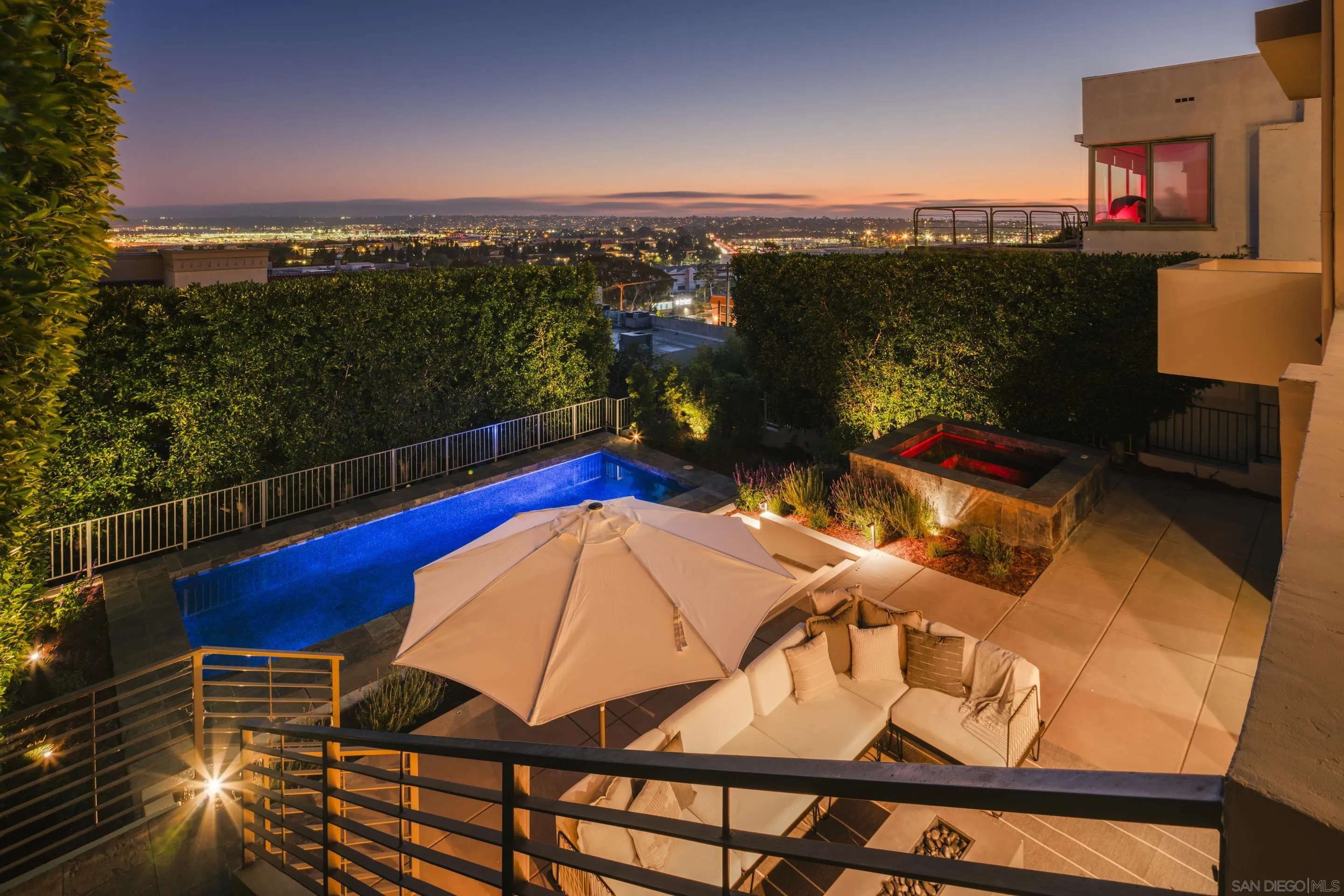 https://cdn.realtyfeed.com/cdn/127/250033403/569496dba9f07fb5fb782a314298c9f0.webp