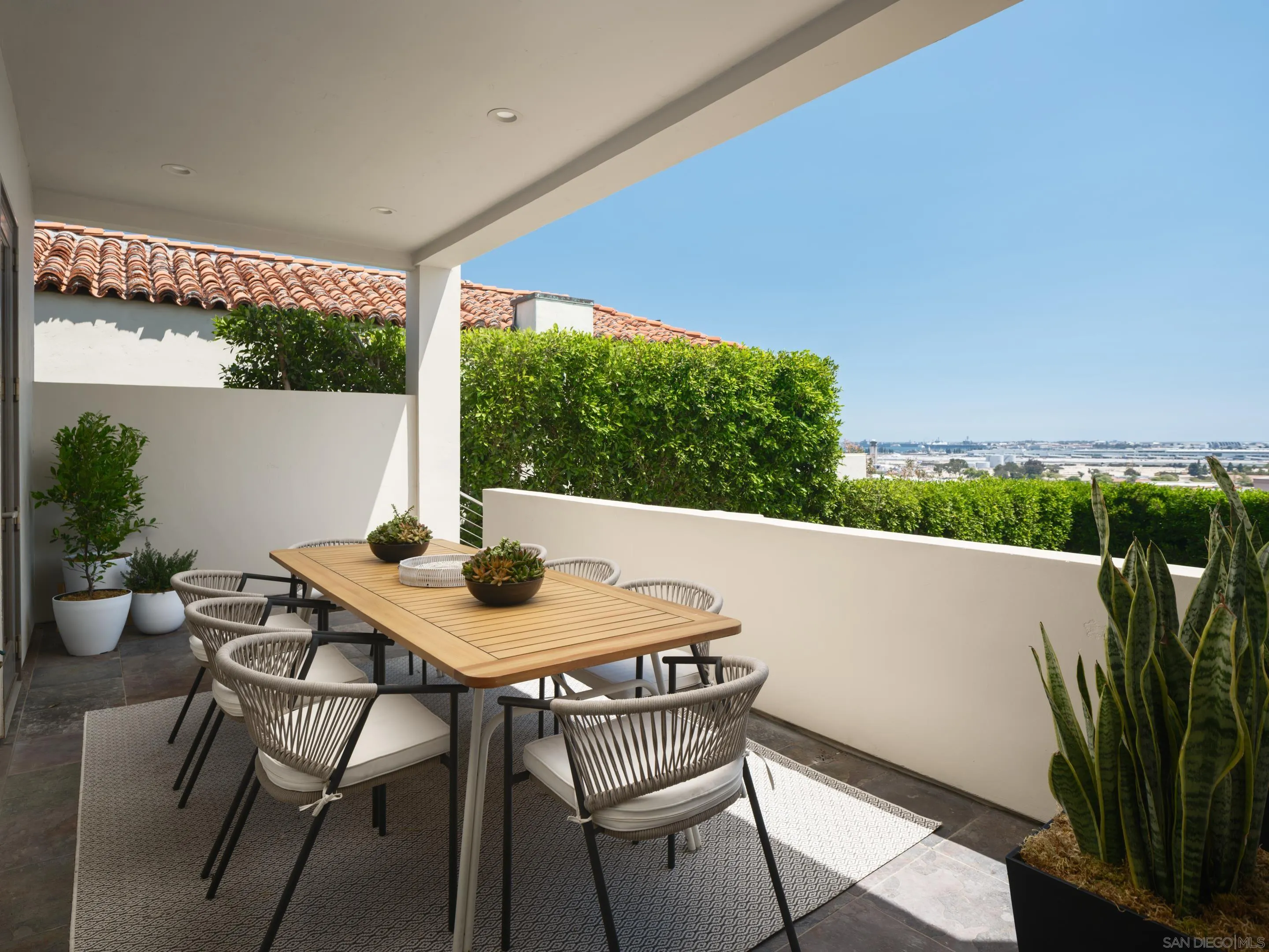 https://cdn.realtyfeed.com/cdn/127/250033403/c74476304f9fce039ad14a490f59b3c5.webp