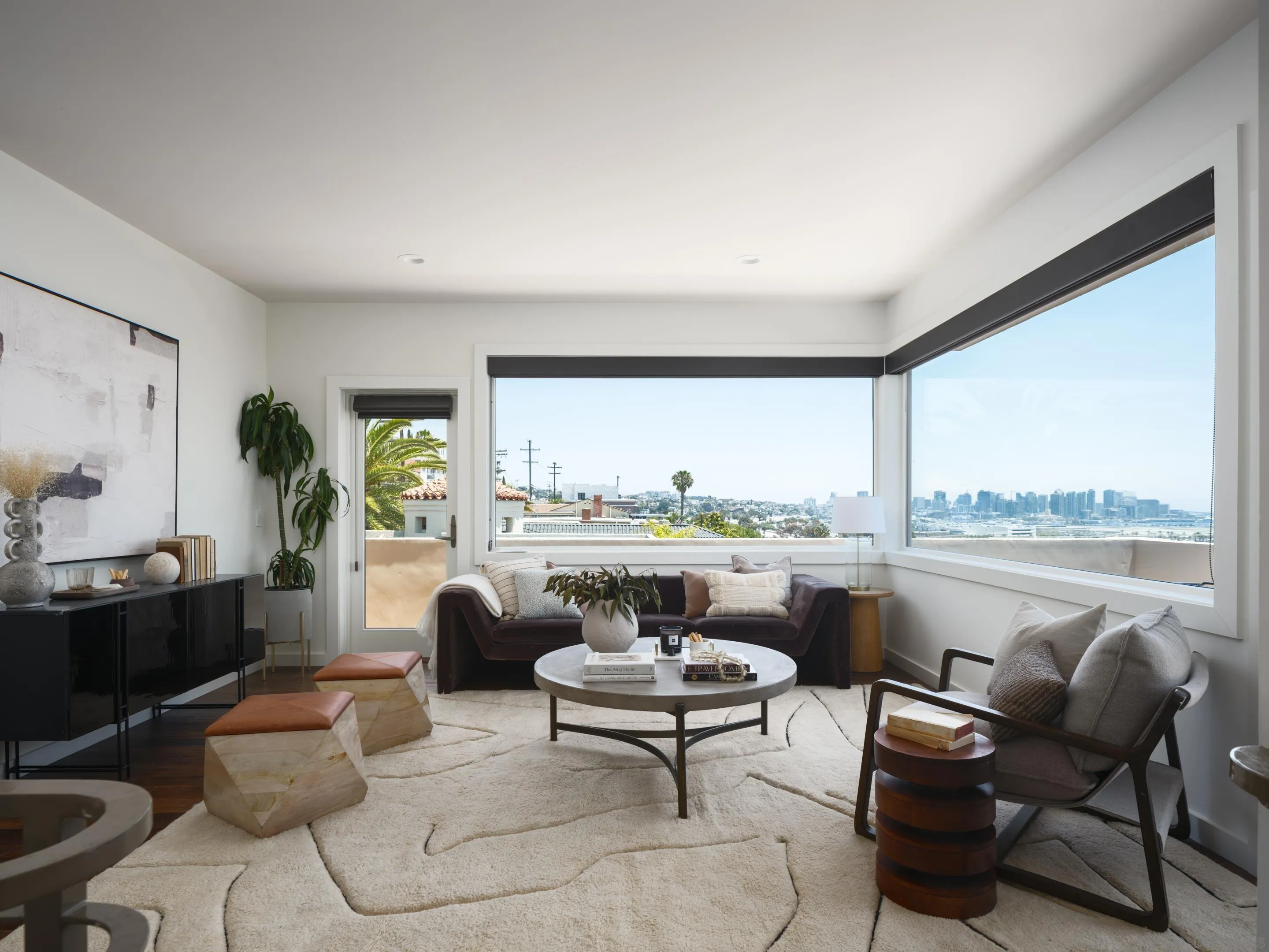 https://cdn.realtyfeed.com/cdn/127/250033403/d3a52804f96a58086275cdcdbbc5d836.webp