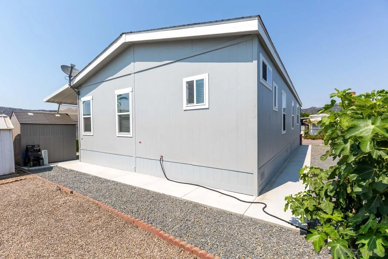 https://cdn.realtyfeed.com/cdn/127/250033416/a163b6a39dcbe33761244cad93adca15.webp