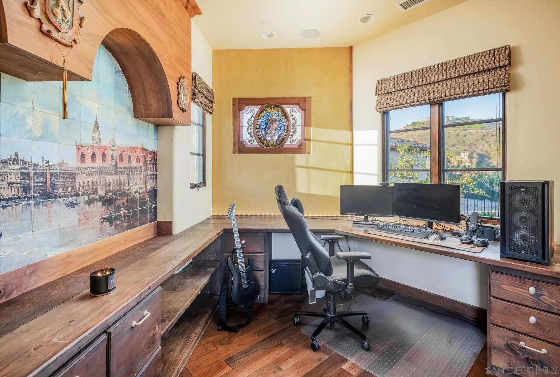https://cdn.realtyfeed.com/cdn/127/250033419/2015728d54d952bfd6eb73f293e8b064.webp