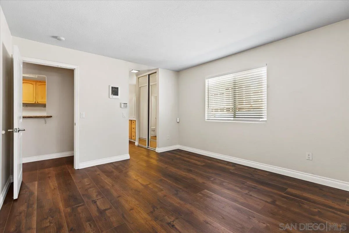 Photo #20: 250033423 Listing: Photo #20
